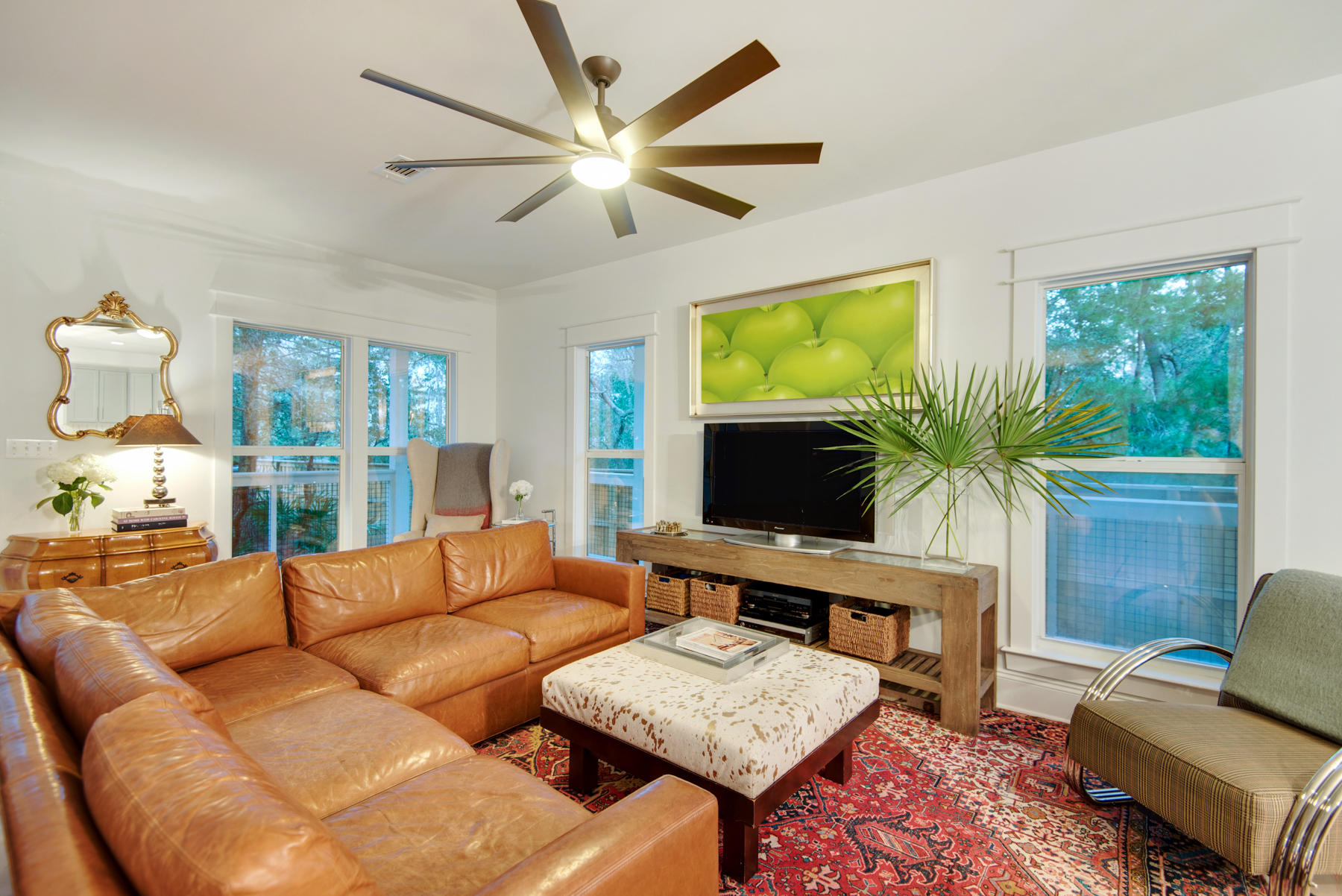 MAGNOLIA BEACH - Residential