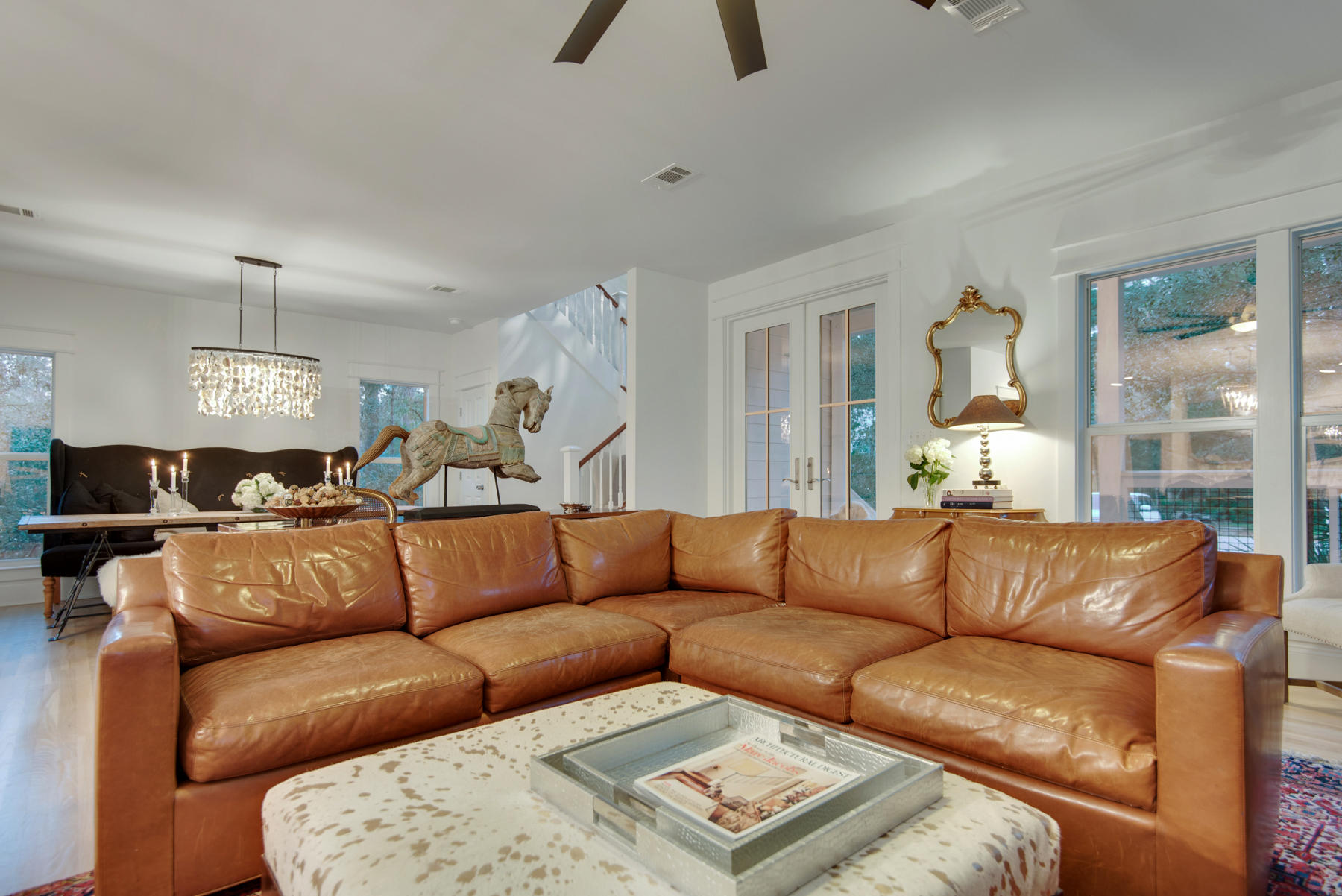 MAGNOLIA BEACH - Residential