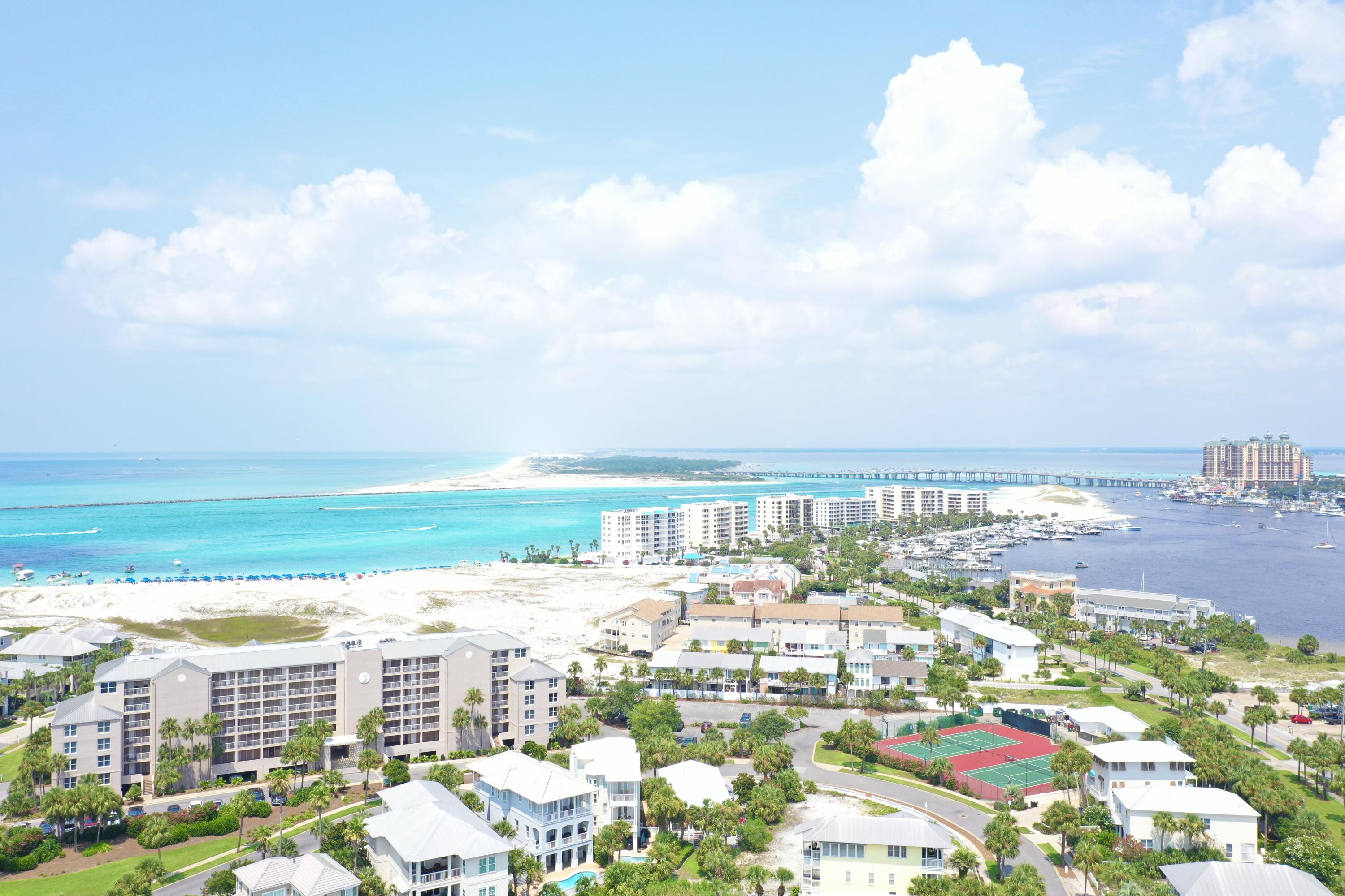 DESTIN POINTE - Residential