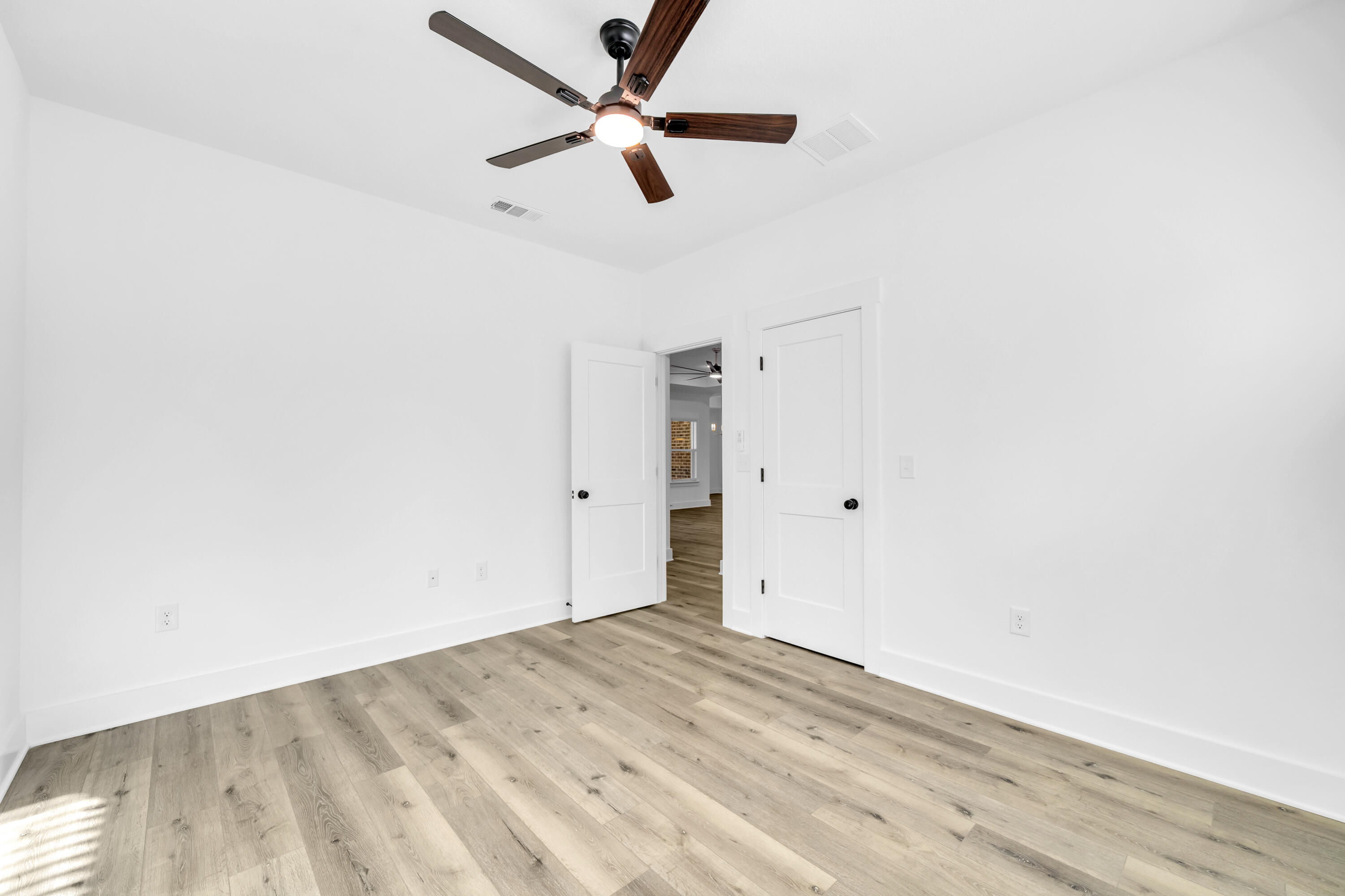 SANTASIA PARK LOT 25 BLK B - Residential