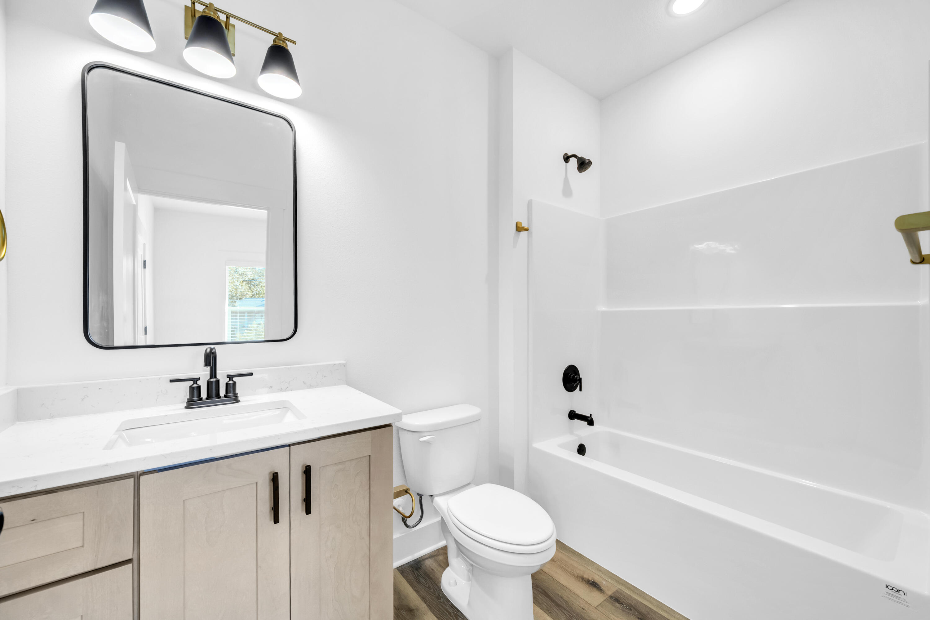 SANTASIA PARK LOT 25 BLK B - Residential