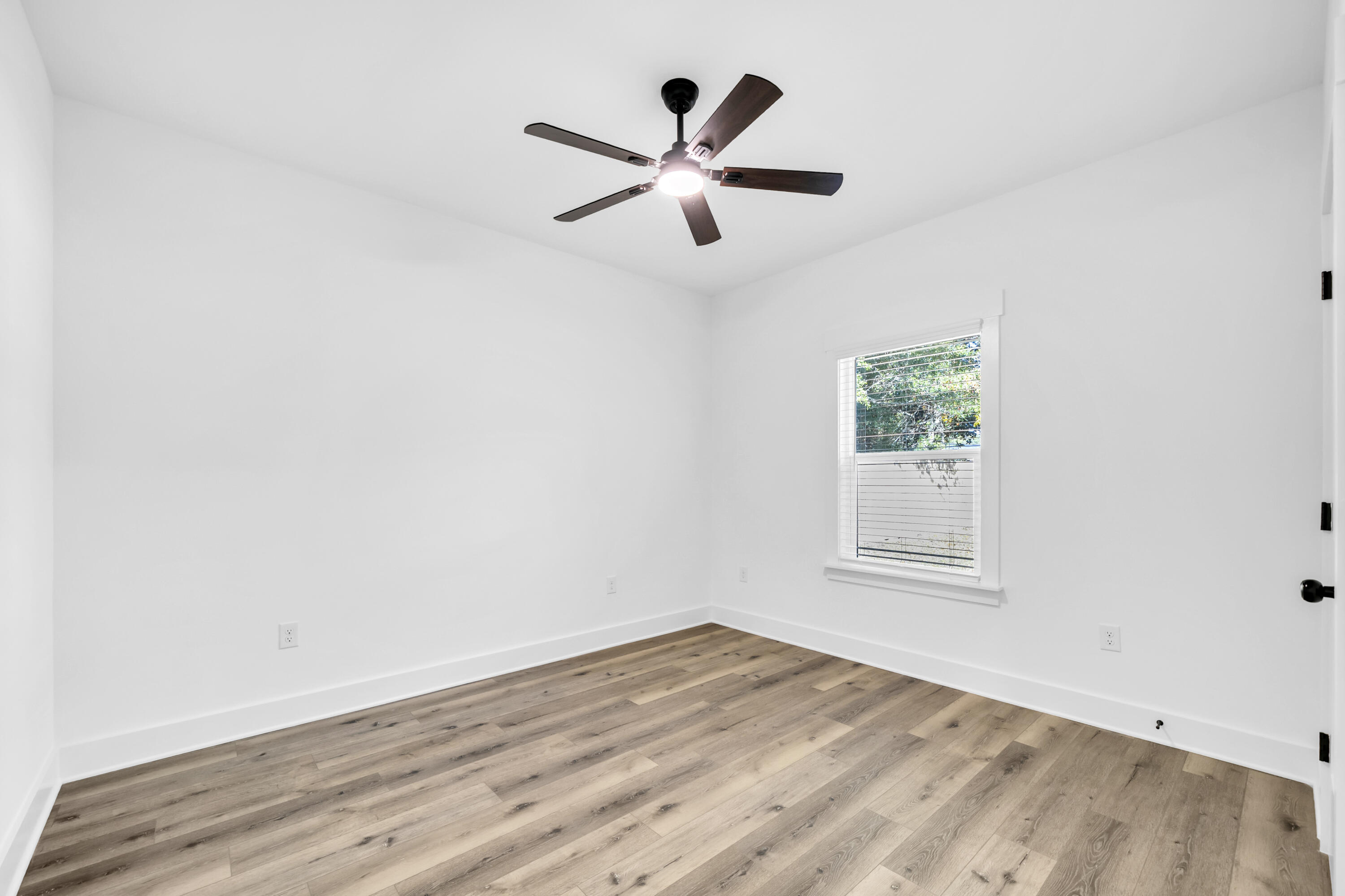 SANTASIA PARK LOT 25 BLK B - Residential