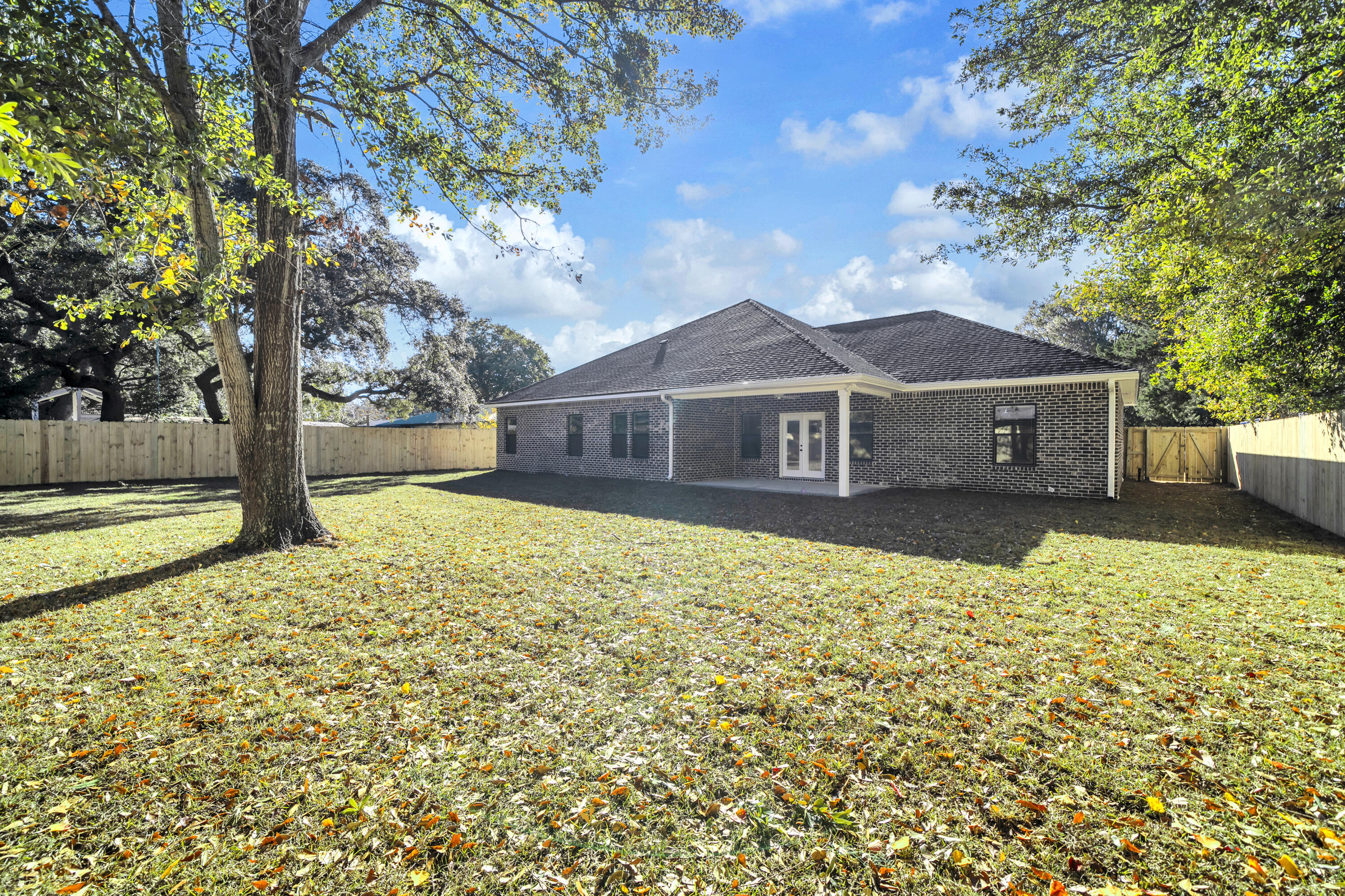 SANTASIA PARK LOT 25 BLK B - Residential