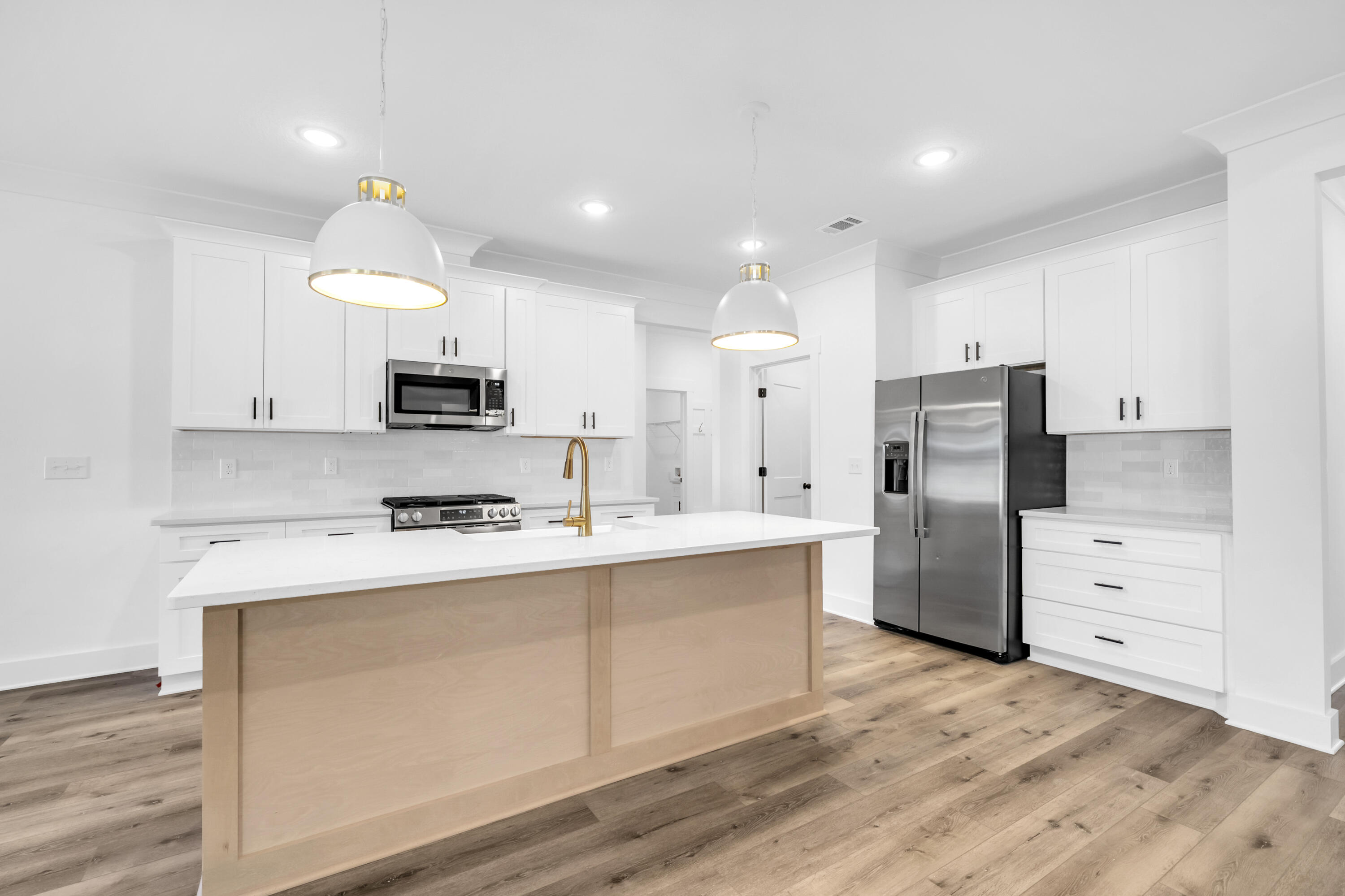 SANTASIA PARK LOT 25 BLK B - Residential