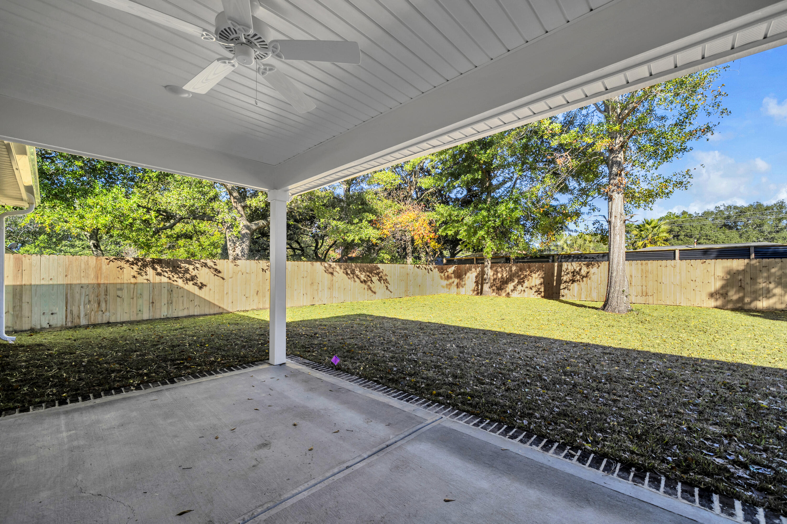 SANTASIA PARK LOT 25 BLK B - Residential