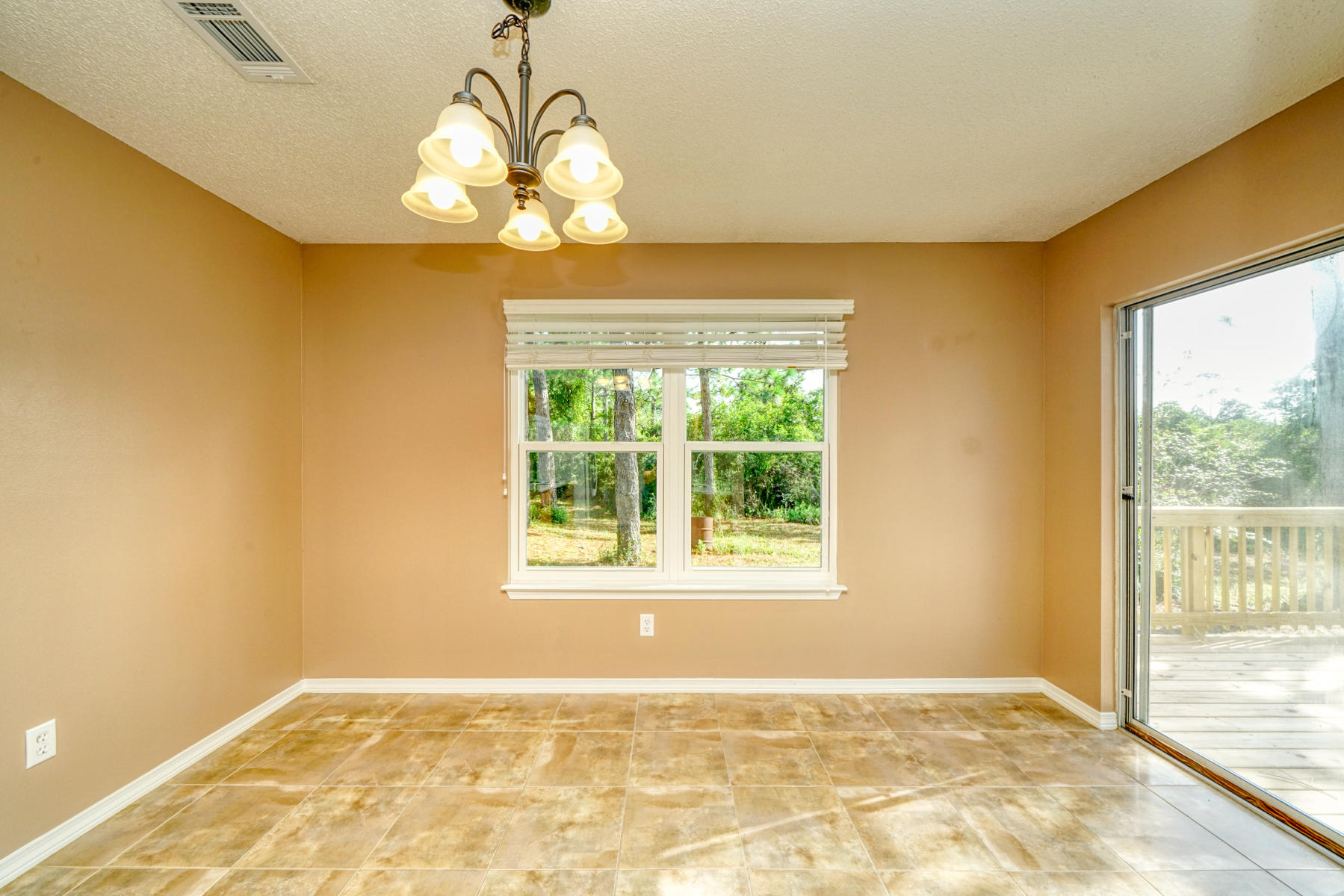 TURKEY-CREEK ESTATES - Residential