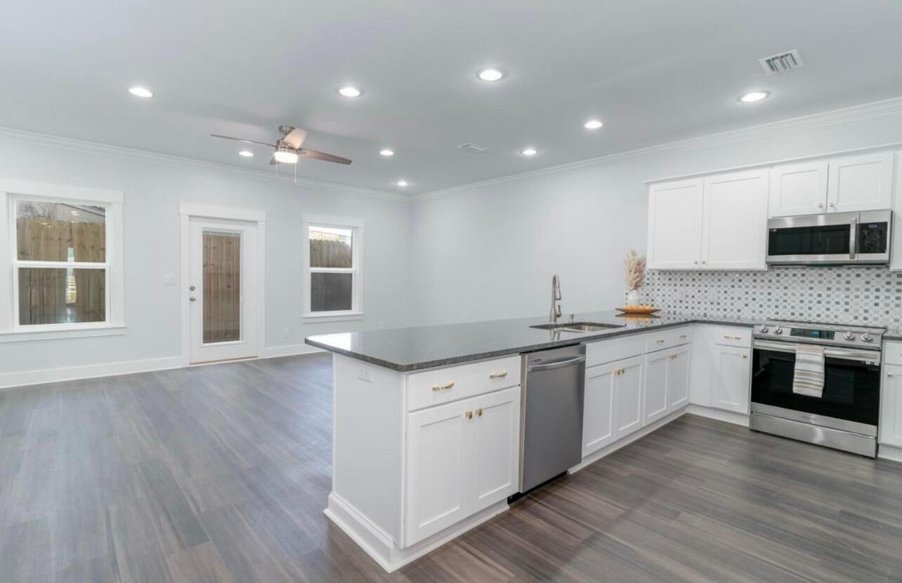 Ainsley Parc - Residential Lease