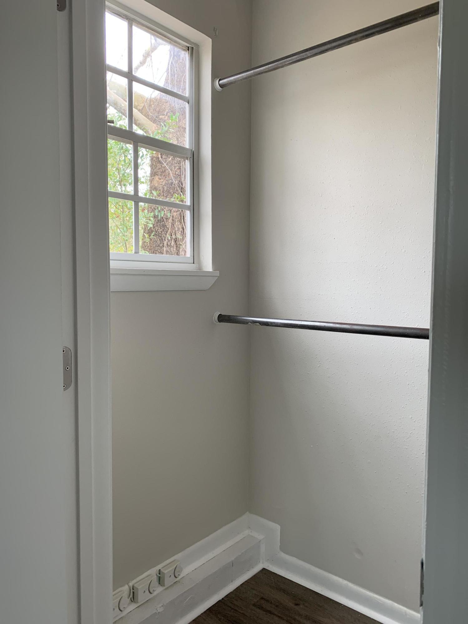 TOWN AND COUNTRY ESTATES - Residential