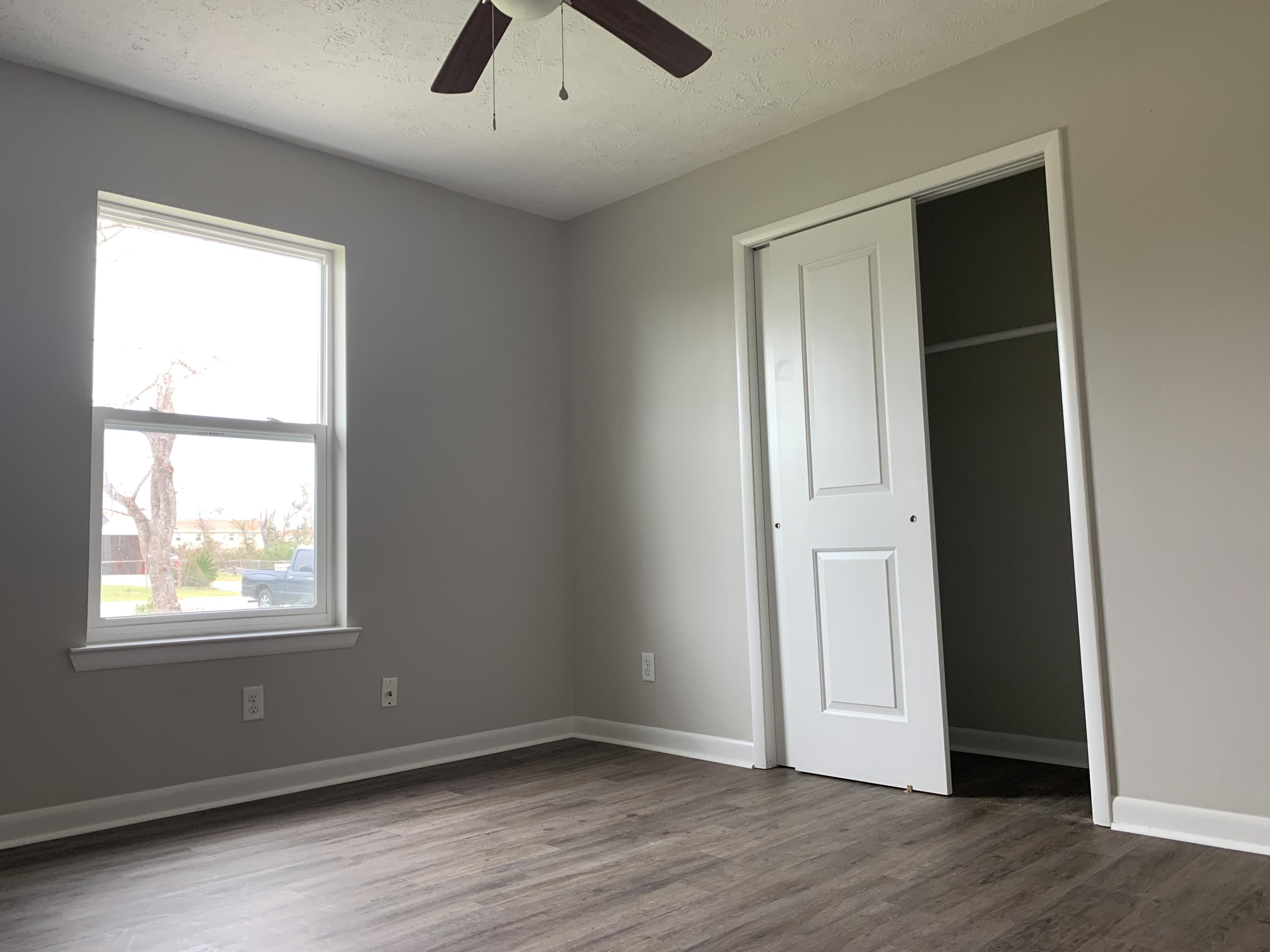 TOWN AND COUNTRY ESTATES - Residential