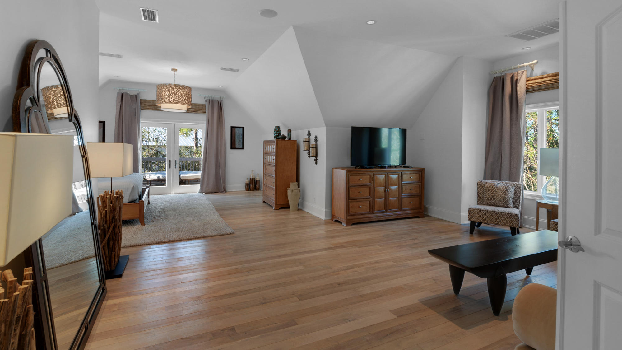LAKEWOOD OF SEAGROVE BEACH - Residential