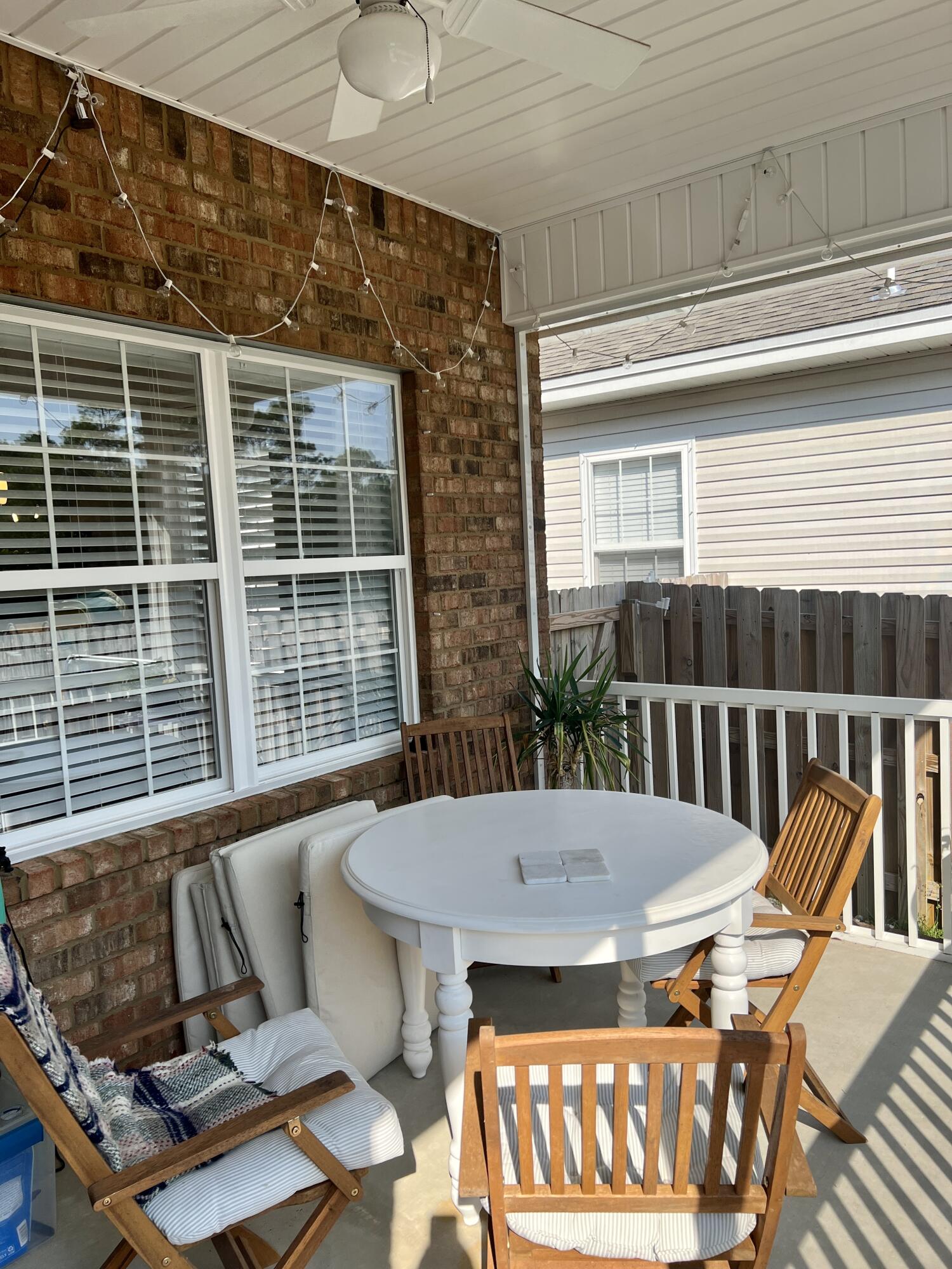 METES & BOUNDS - Residential Lease