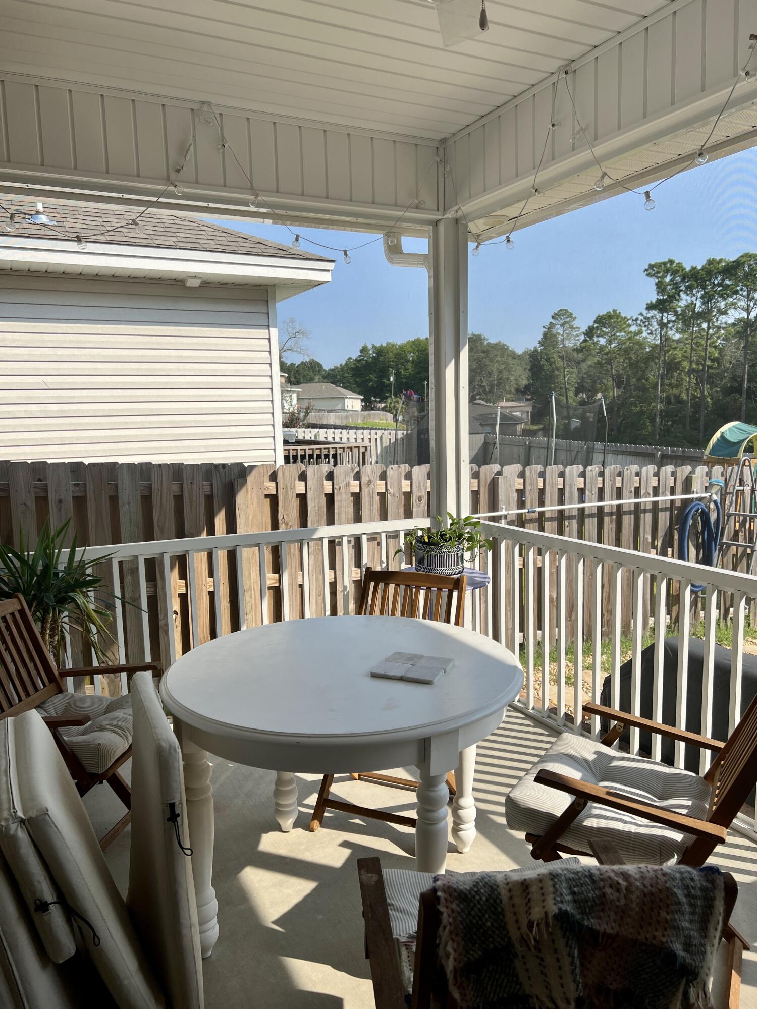 METES & BOUNDS - Residential Lease