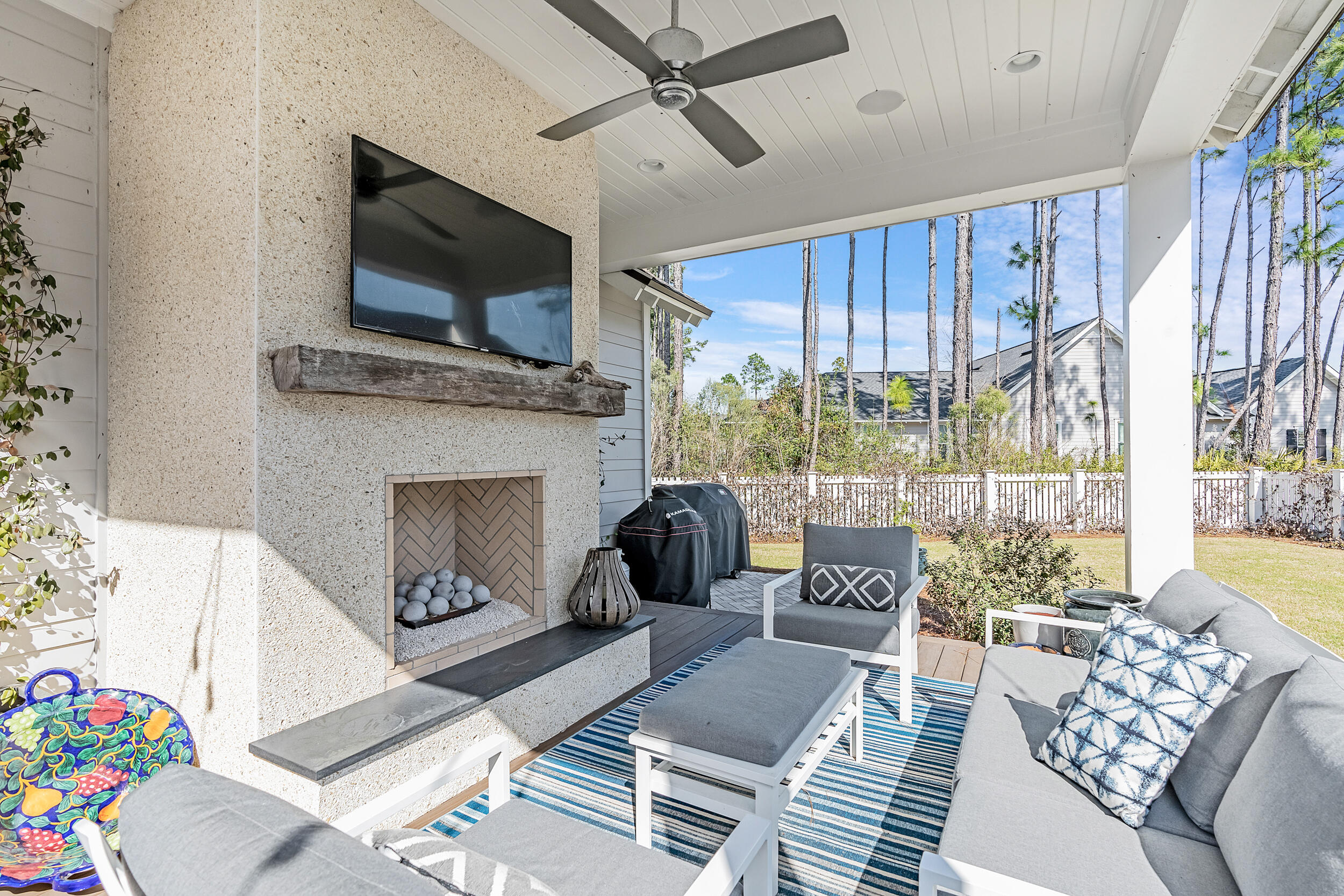 WATERSOUND ORIGINS - Residential