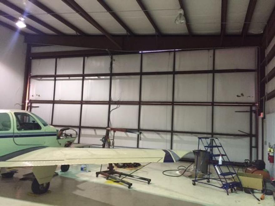 2,000 sq.ft hanger at Destin Airport. Great Door height is approx 19'. Buyer to verify lease rate with Airport Authority.