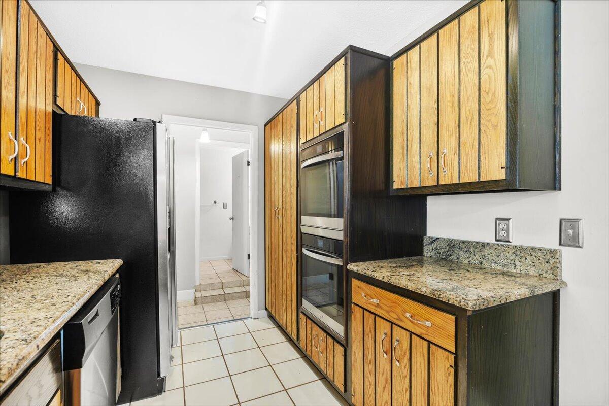 OAKDALE MINI FARMS RESUB BLK 05 - Residential