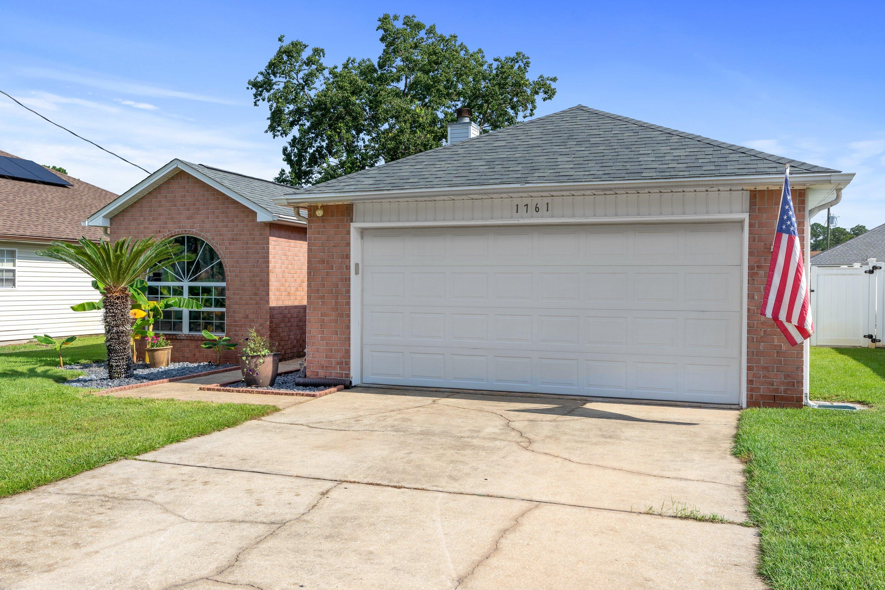 SOUTHERN PINES - Residential