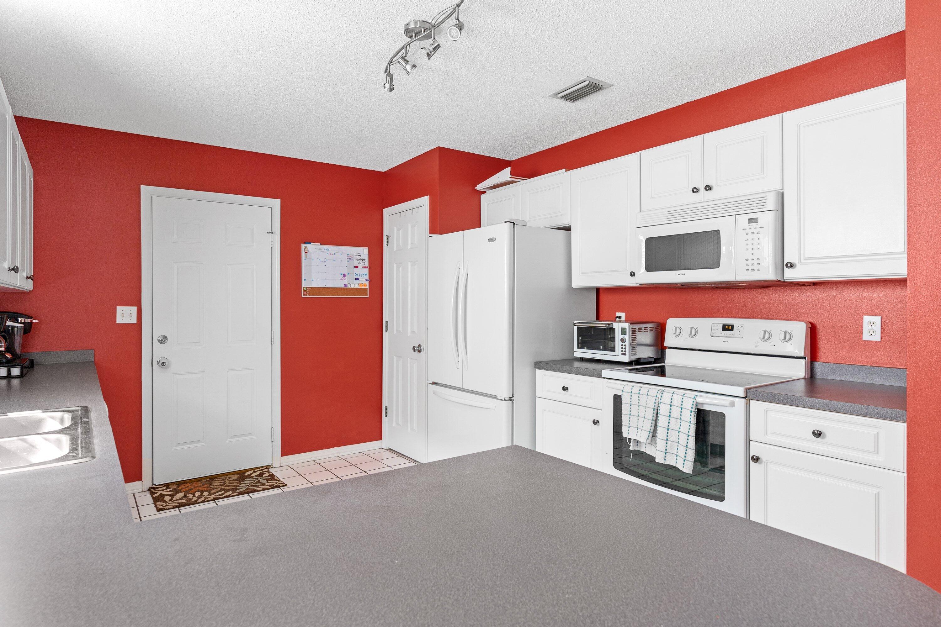 SOUTHERN PINES - Residential