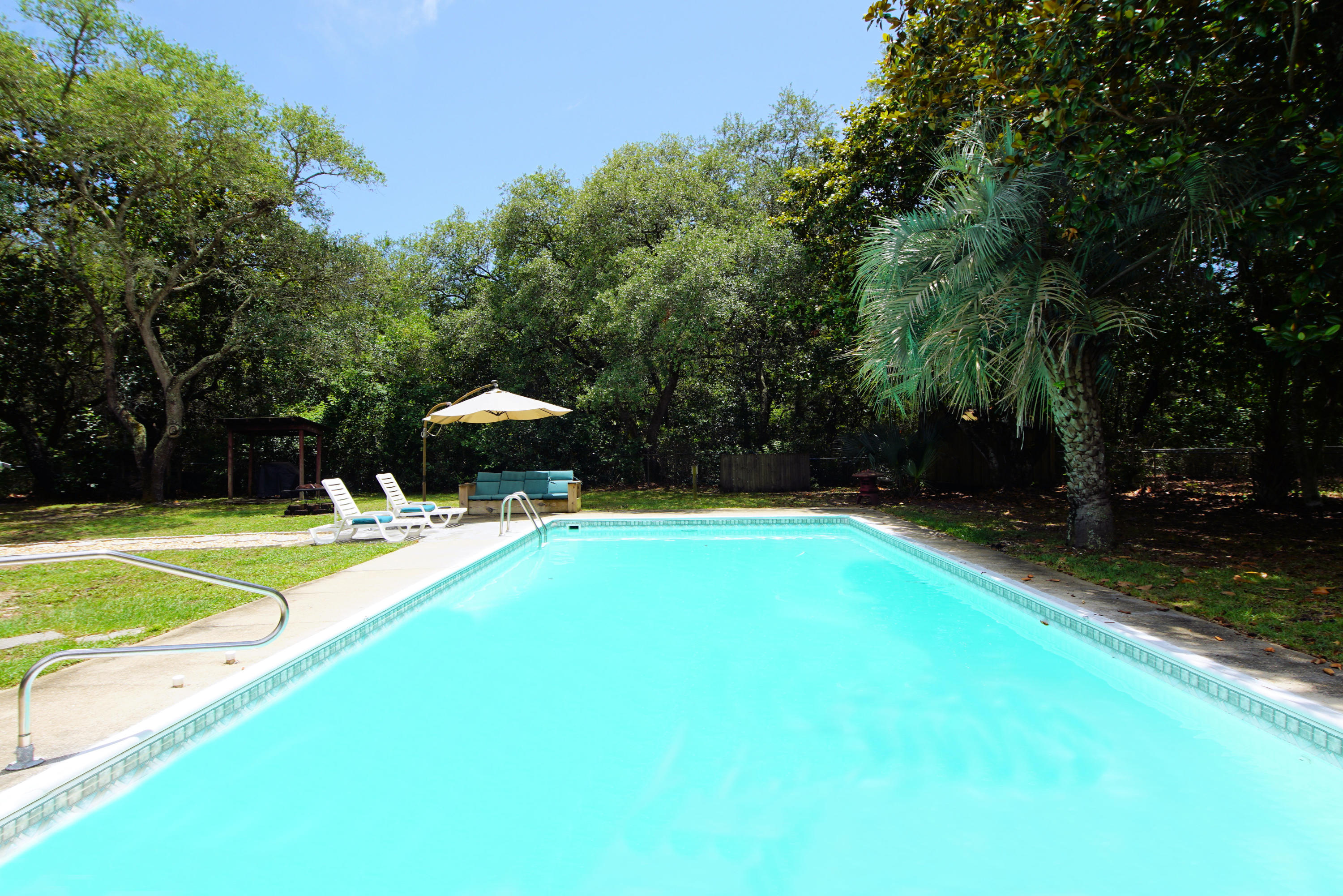 Poquito Bayou - Residential