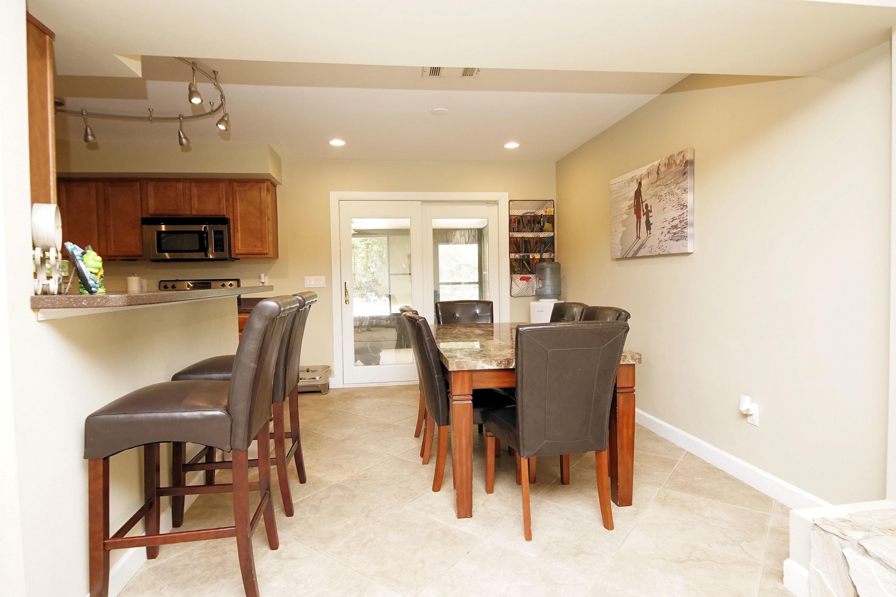 Poquito Bayou - Residential