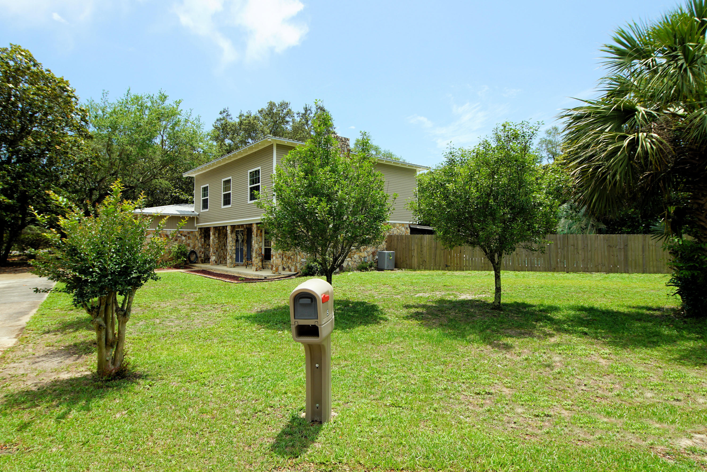 Poquito Bayou - Residential