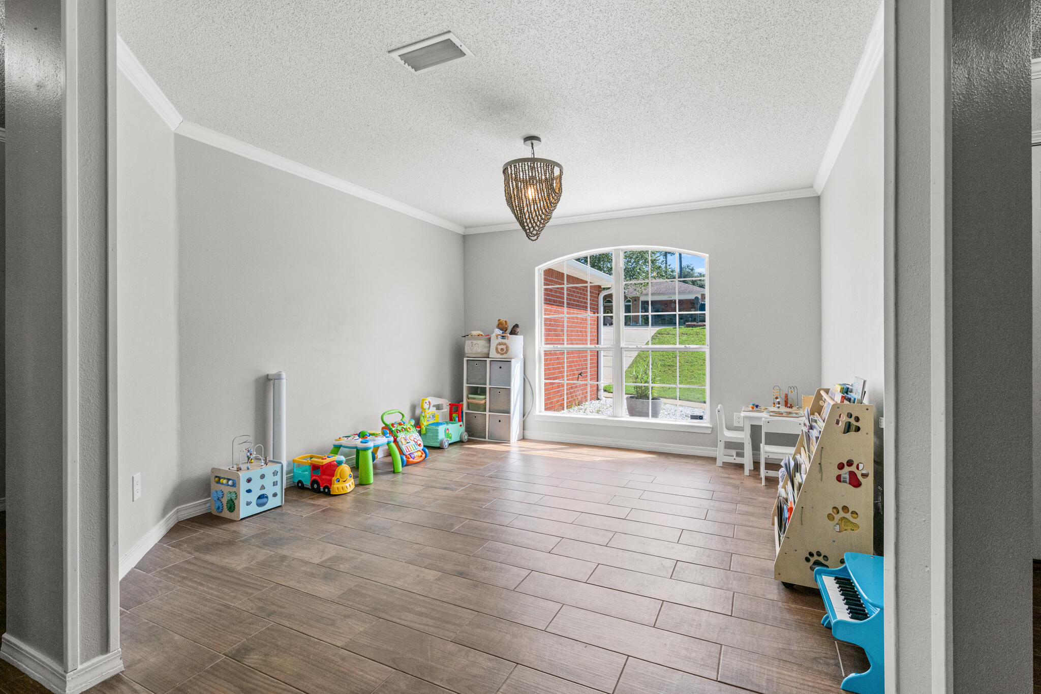 NORTHVIEW ESTATES - Residential