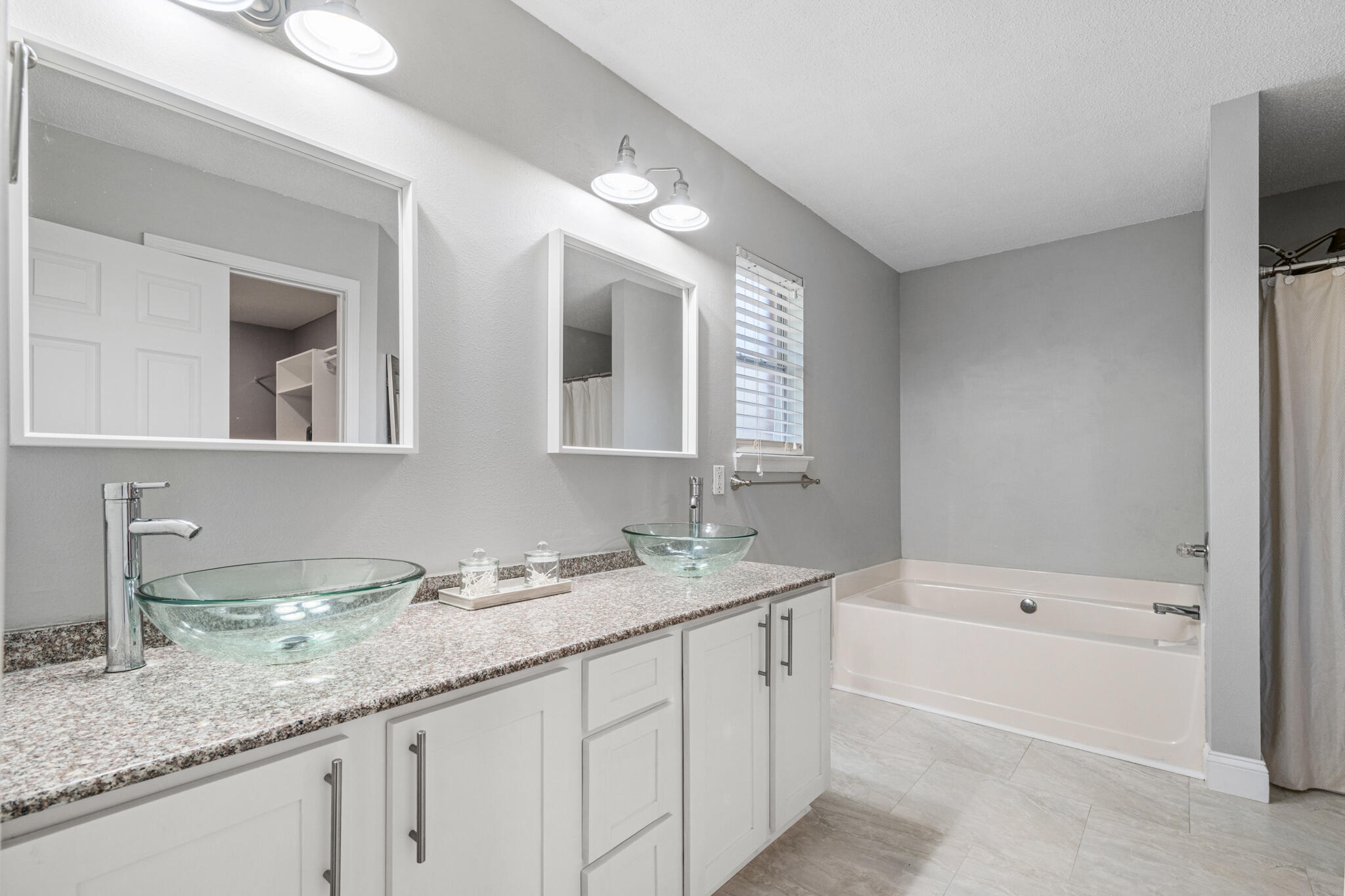 NORTHVIEW ESTATES - Residential