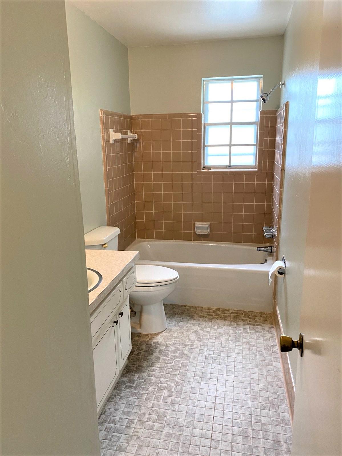 TIERRA VERDE - Residential