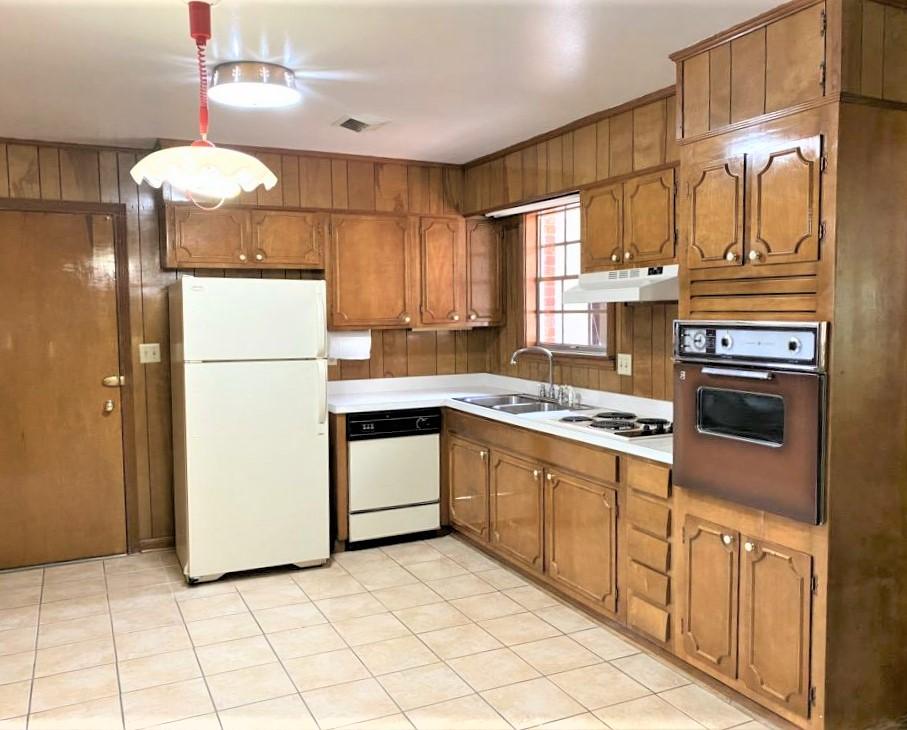 TIERRA VERDE - Residential