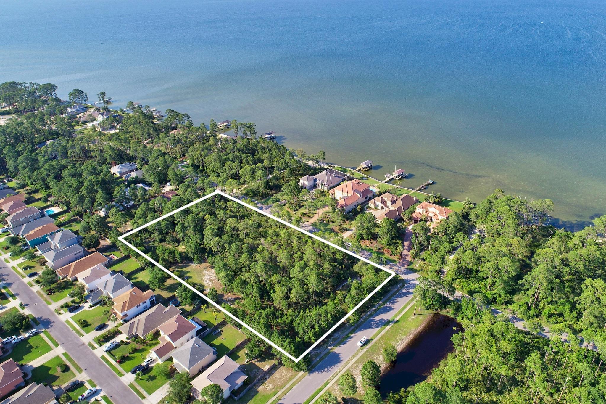 DRIFTWOOD ESTATES - Land