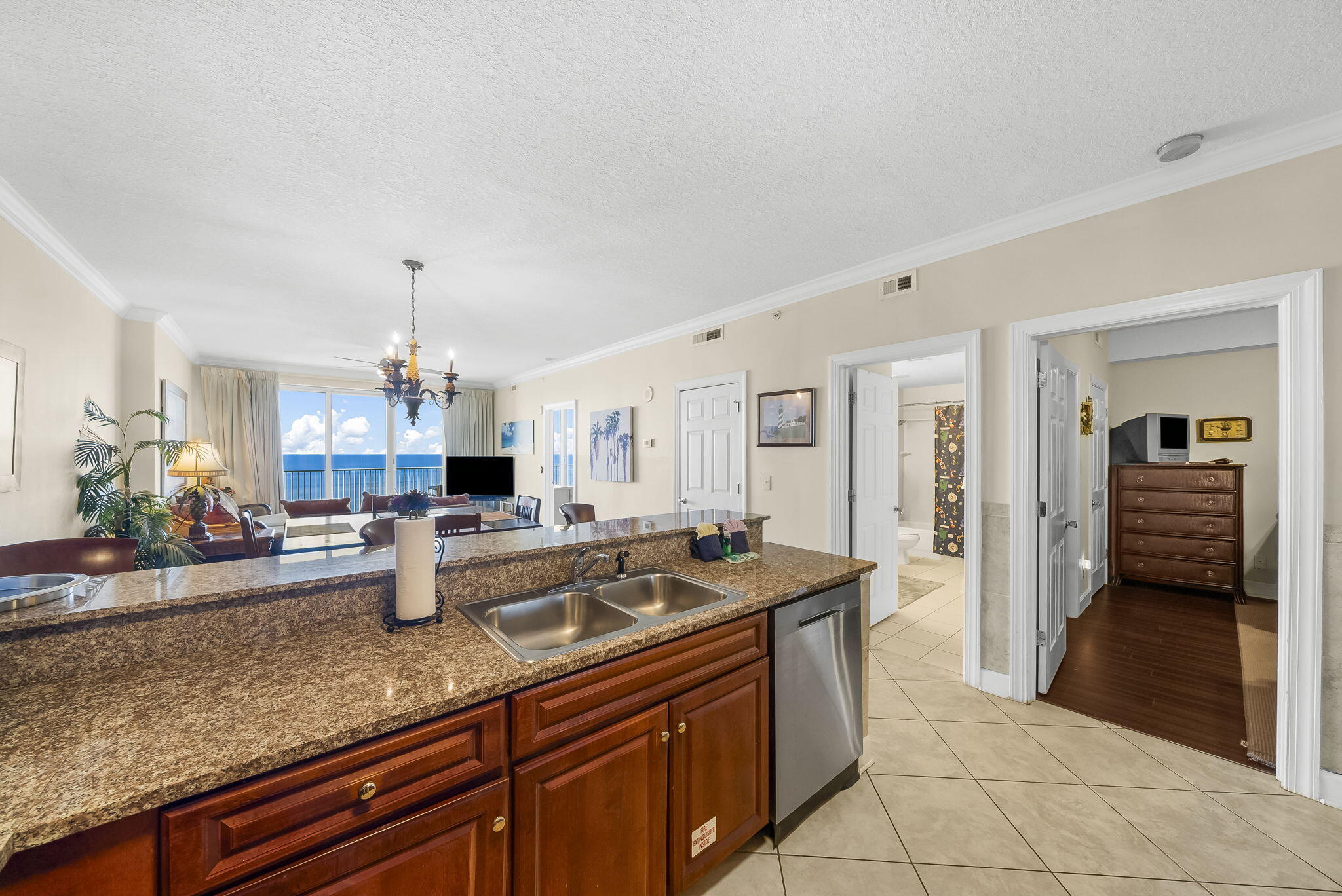 EMERALD ISLE - Residential