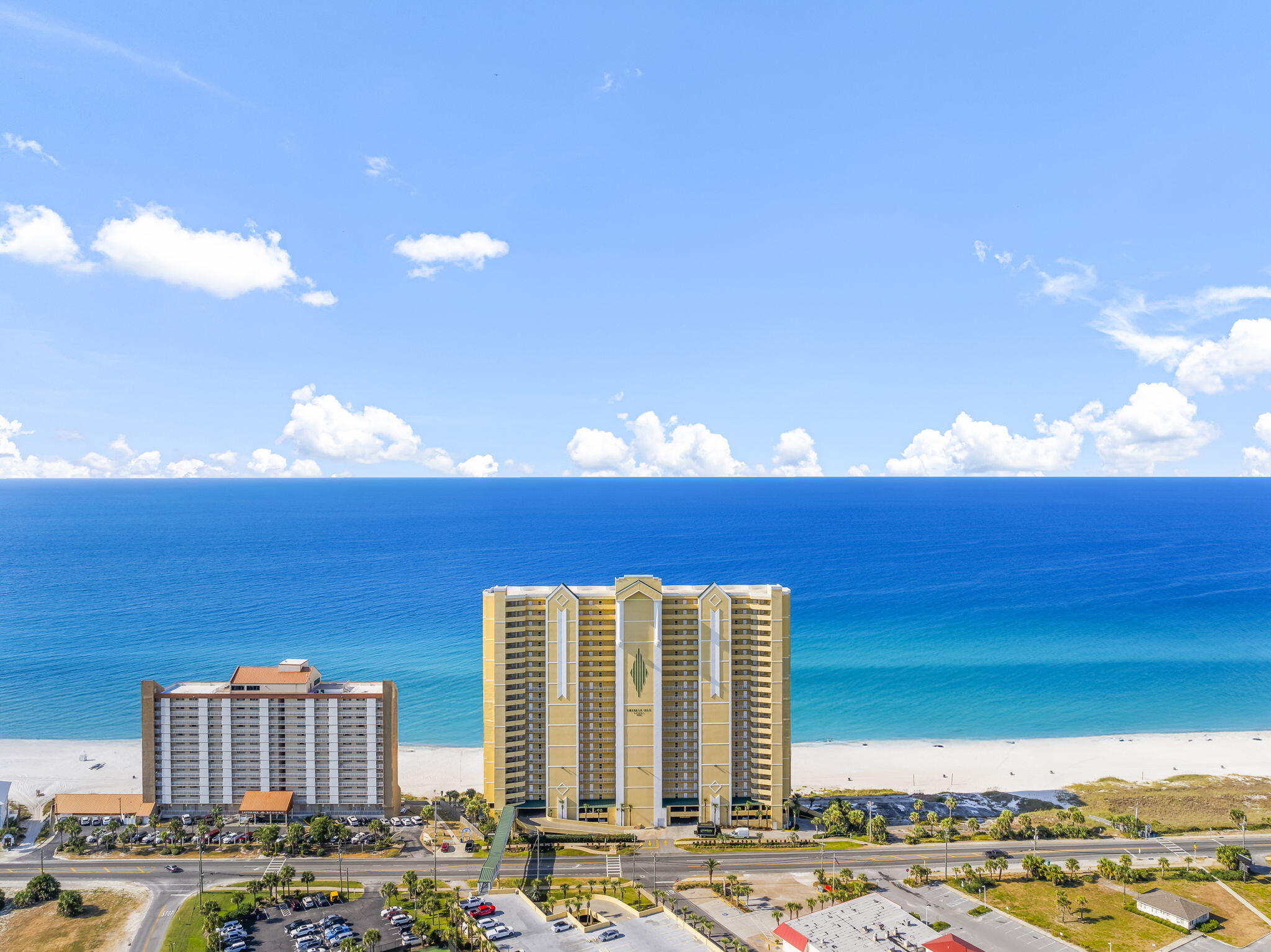 EMERALD ISLE - Residential