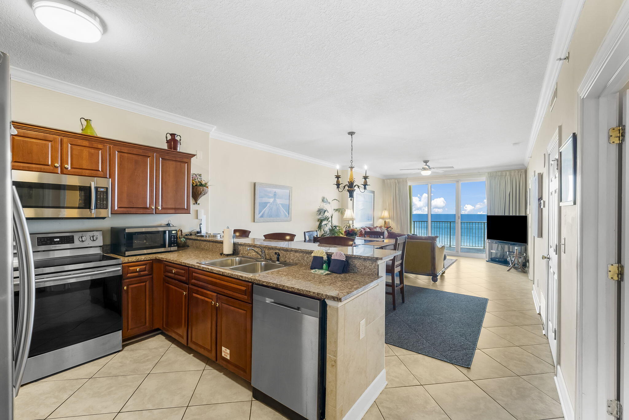EMERALD ISLE - Residential