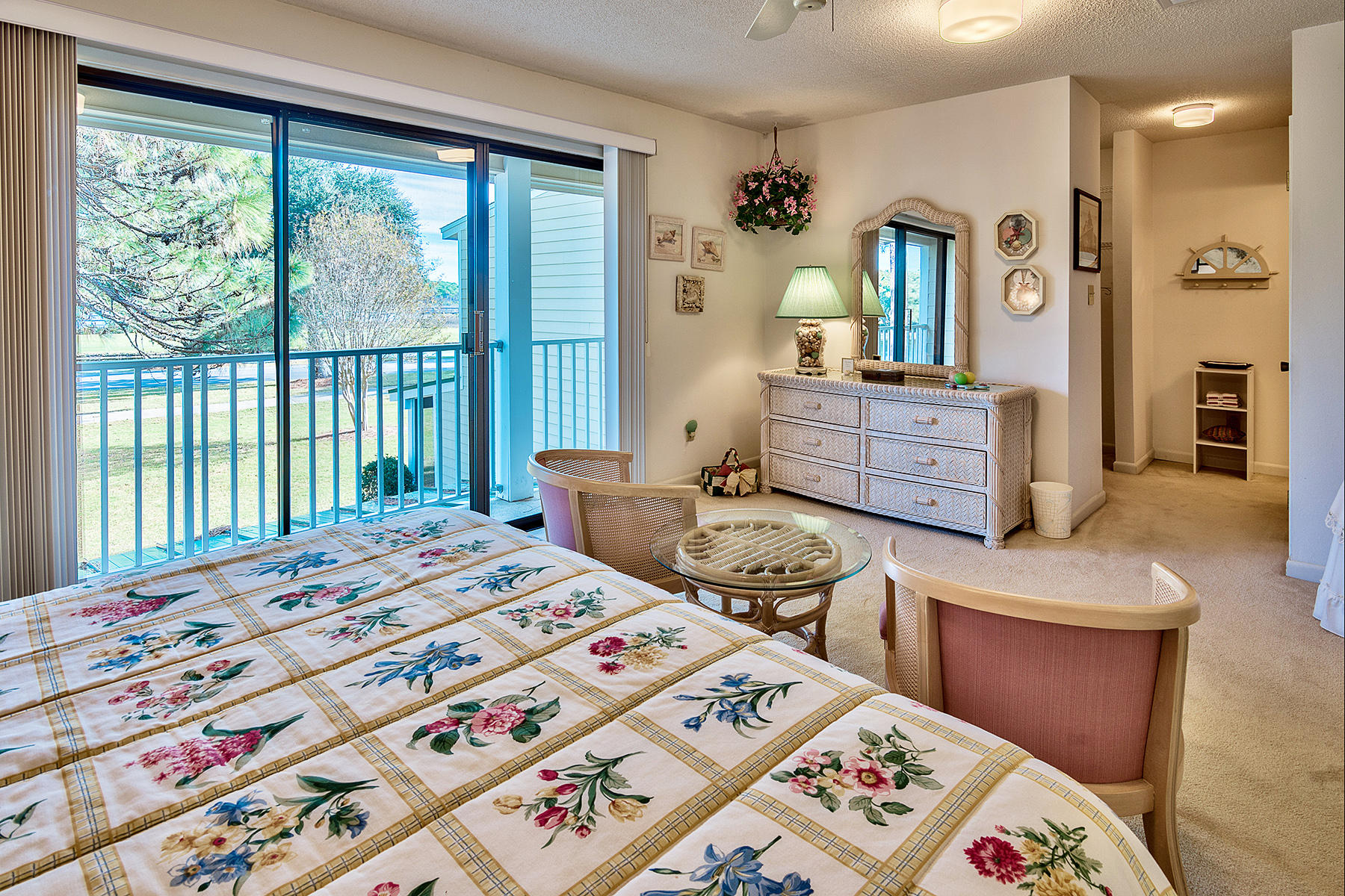 BAYOU VILLAGE CONDO PH 1 - Residential