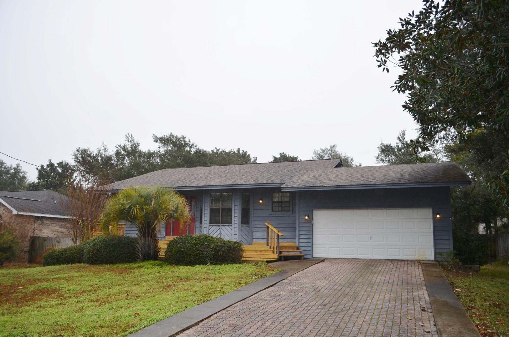 BAYVIEW MANOR - Residential