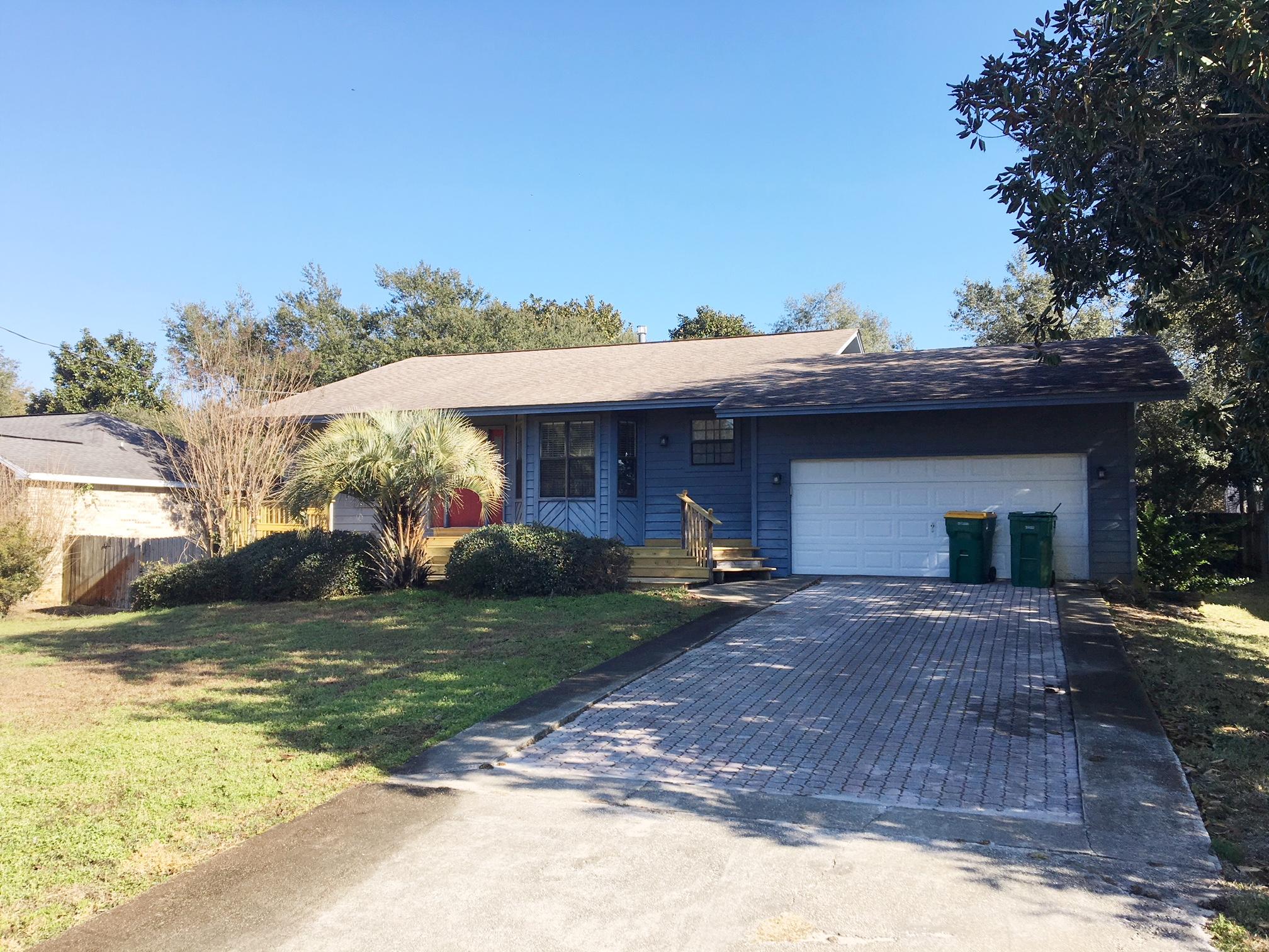 BAYVIEW MANOR - Residential