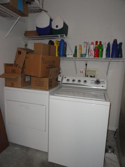 WINDING CREEK ESTATES PH 1 - Residential