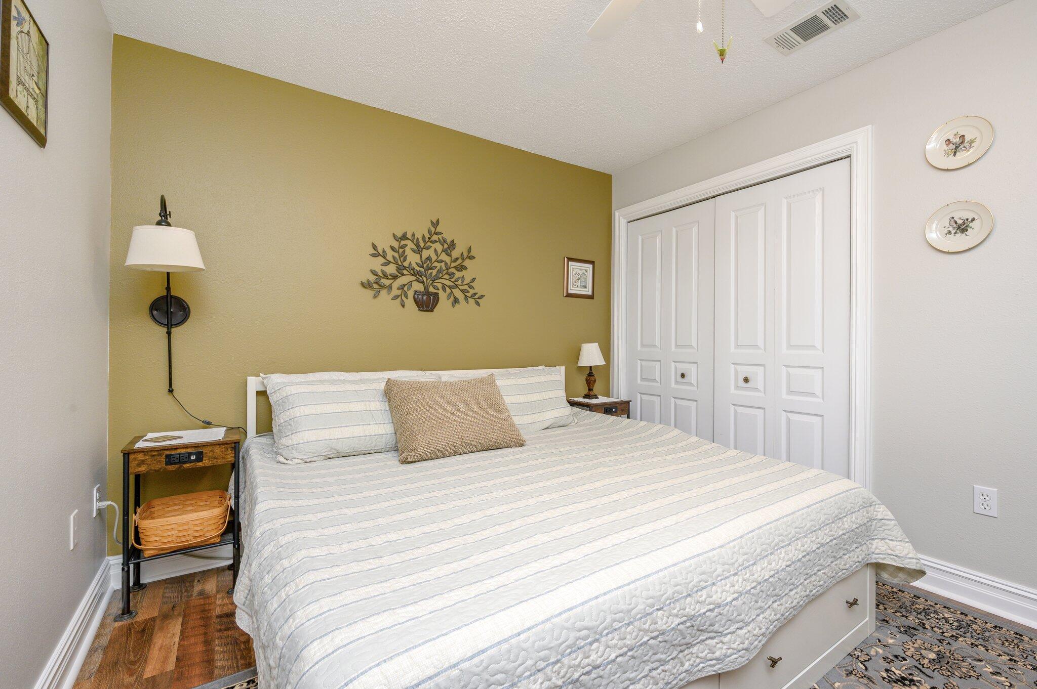 HERITAGE HILLS UNIT 1 - Residential