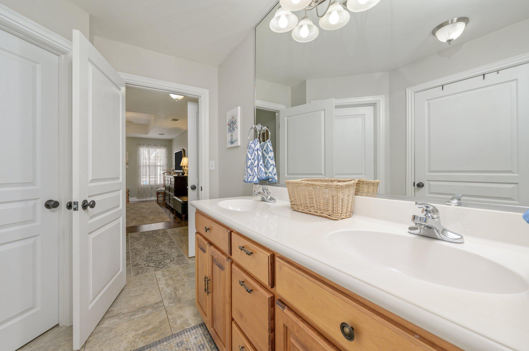 HERITAGE HILLS UNIT 1 - Residential