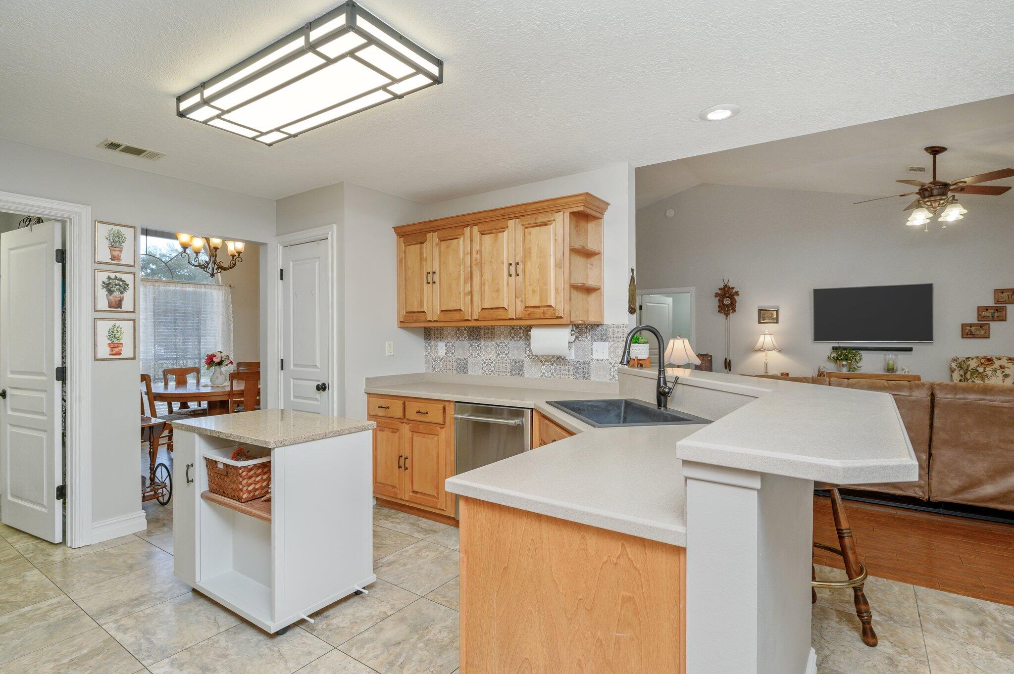 HERITAGE HILLS UNIT 1 - Residential