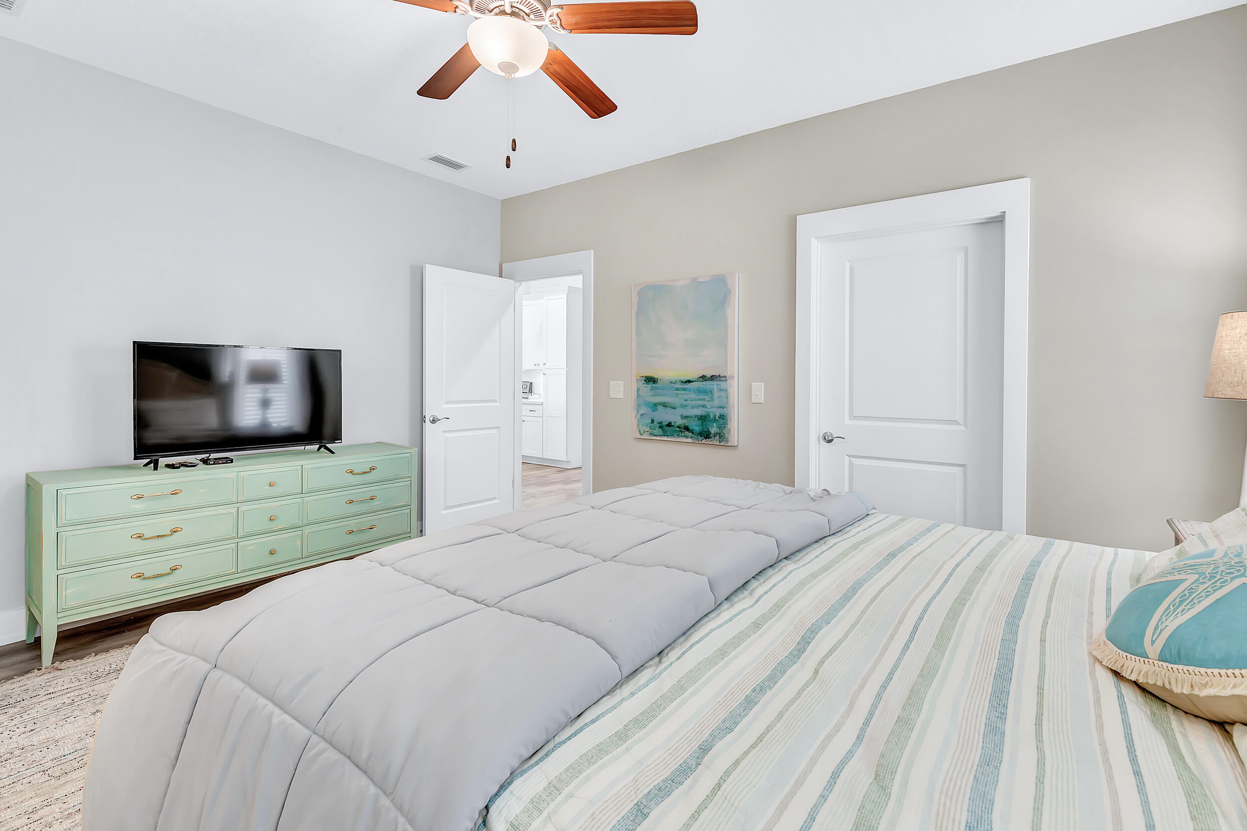 Shorewalk - Residential