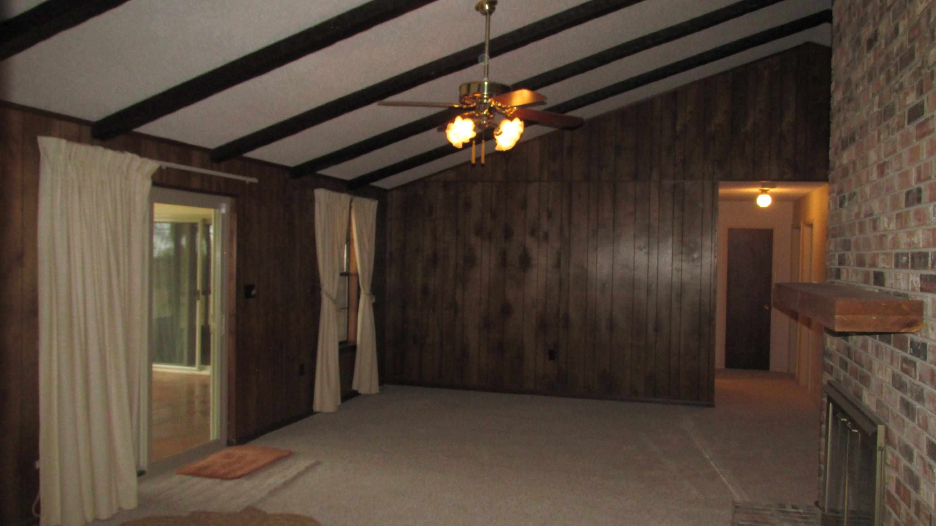 RAINTREE ESTATES - Residential Lease