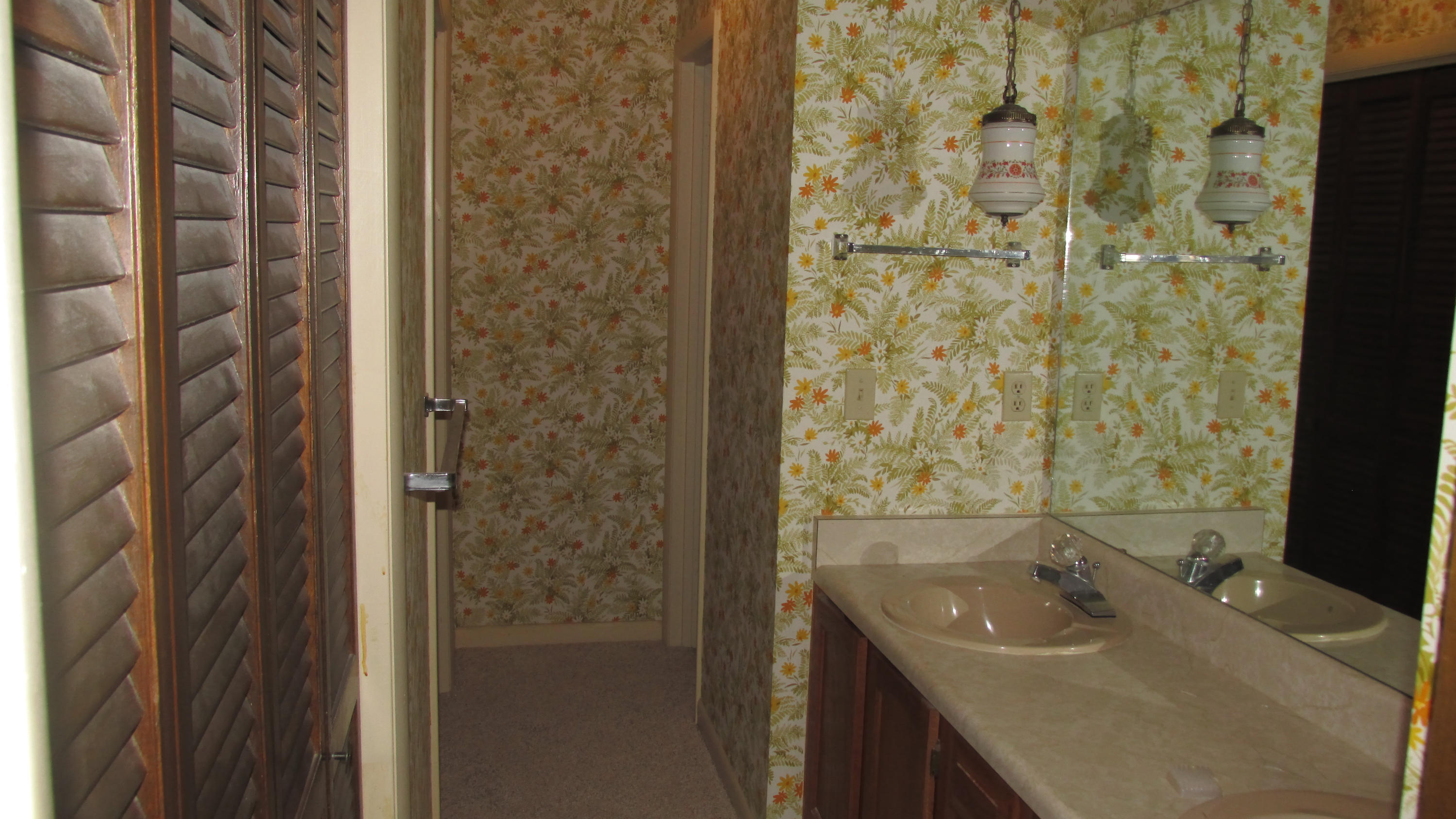 RAINTREE ESTATES - Residential Lease