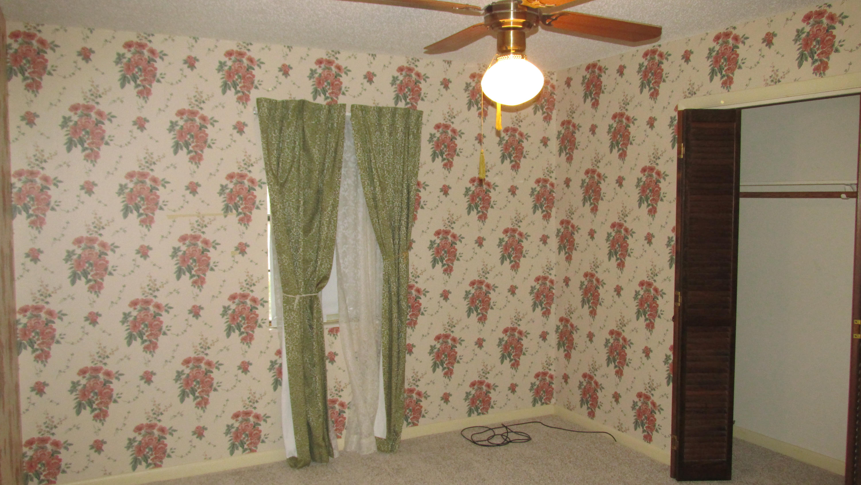 RAINTREE ESTATES - Residential Lease