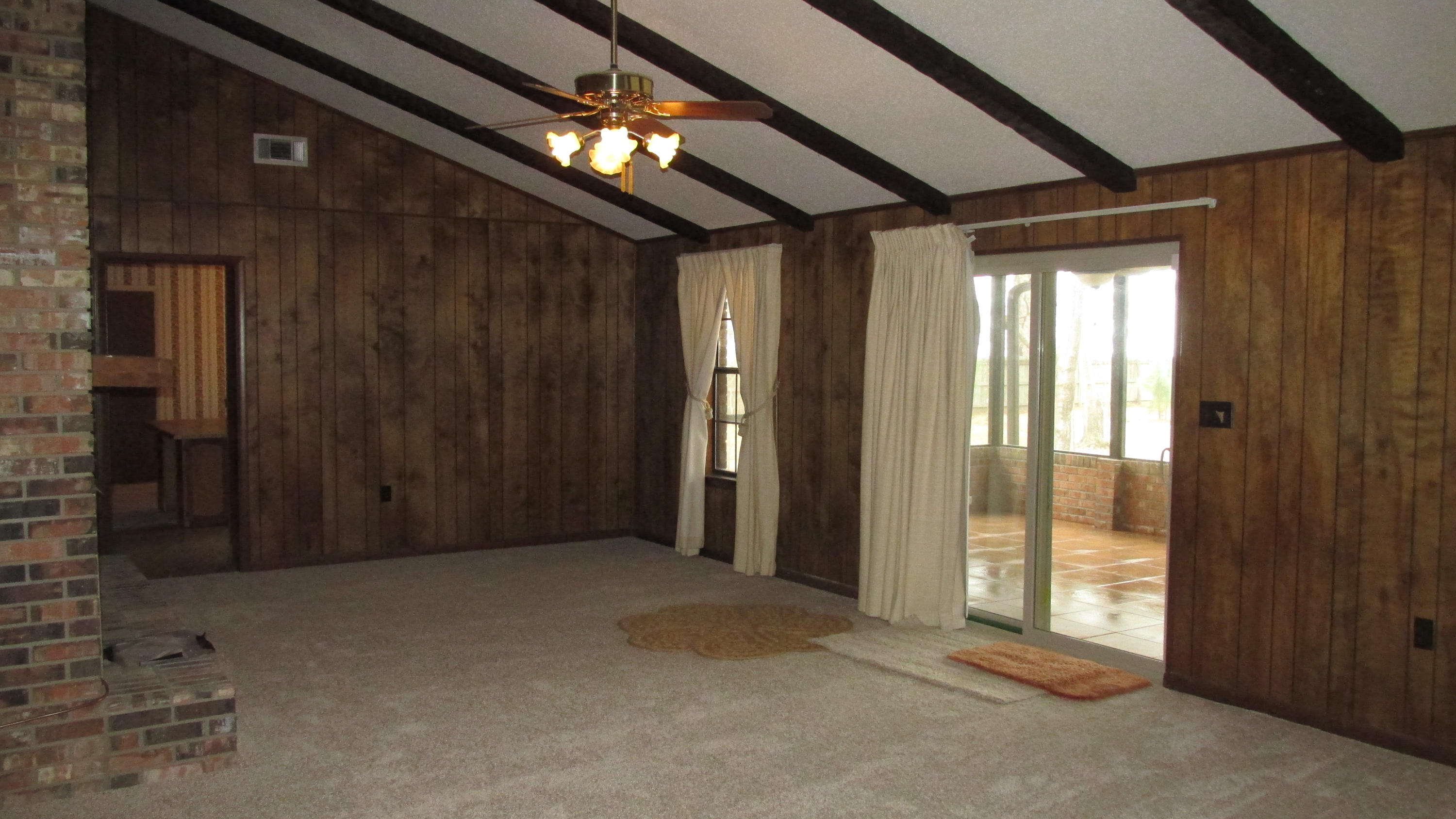 RAINTREE ESTATES - Residential Lease