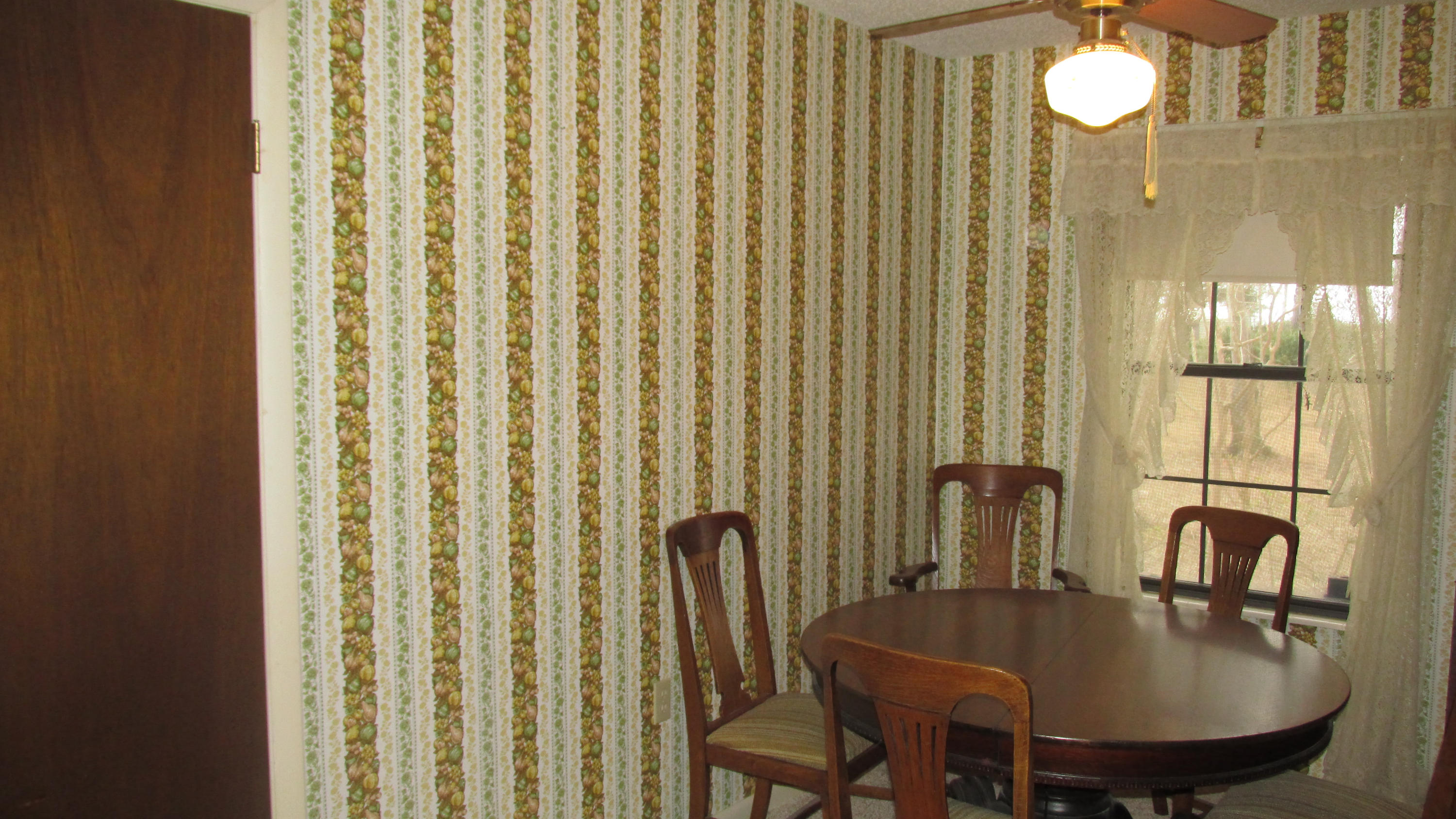 RAINTREE ESTATES - Residential Lease