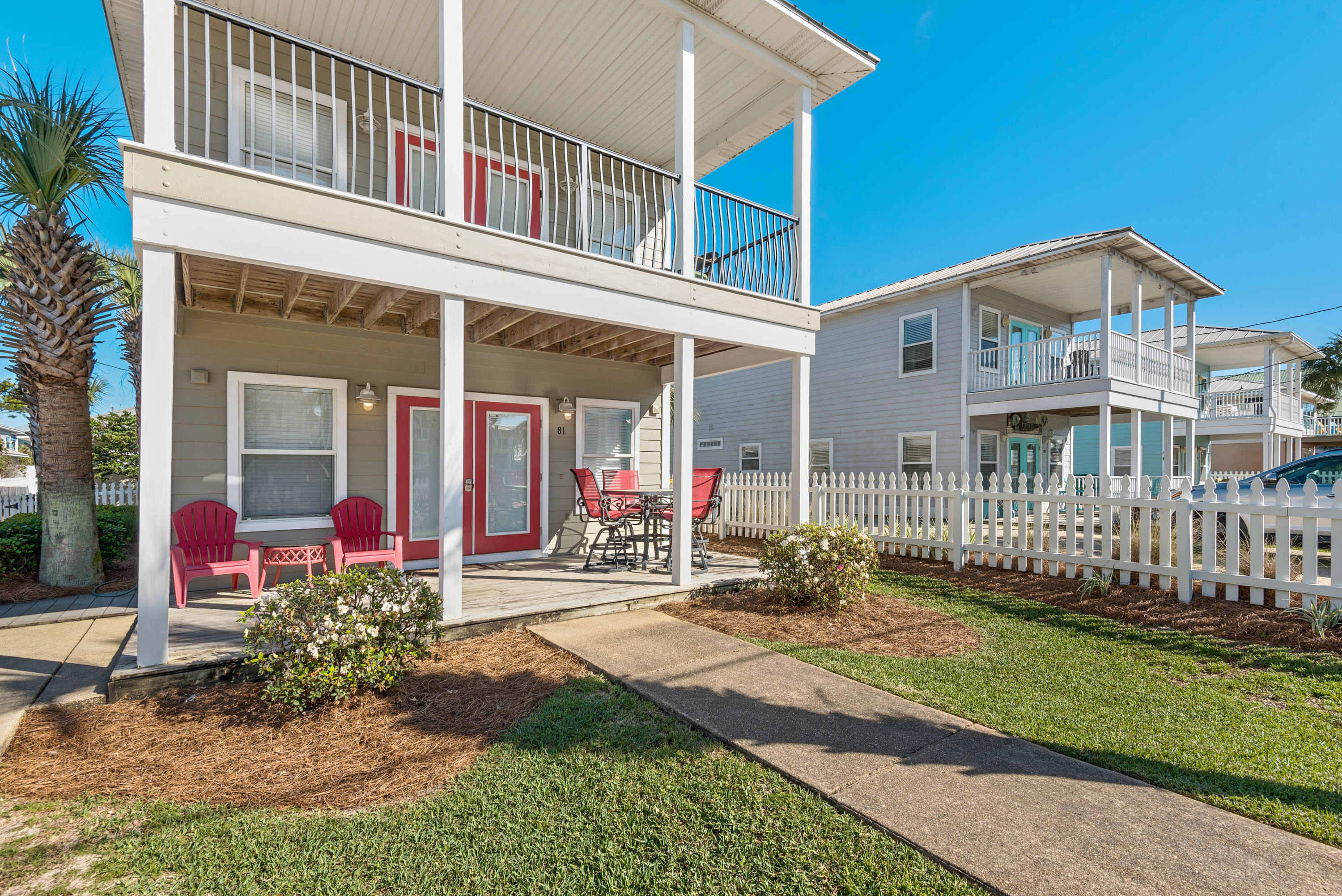 CRYSTAL BEACH - Residential