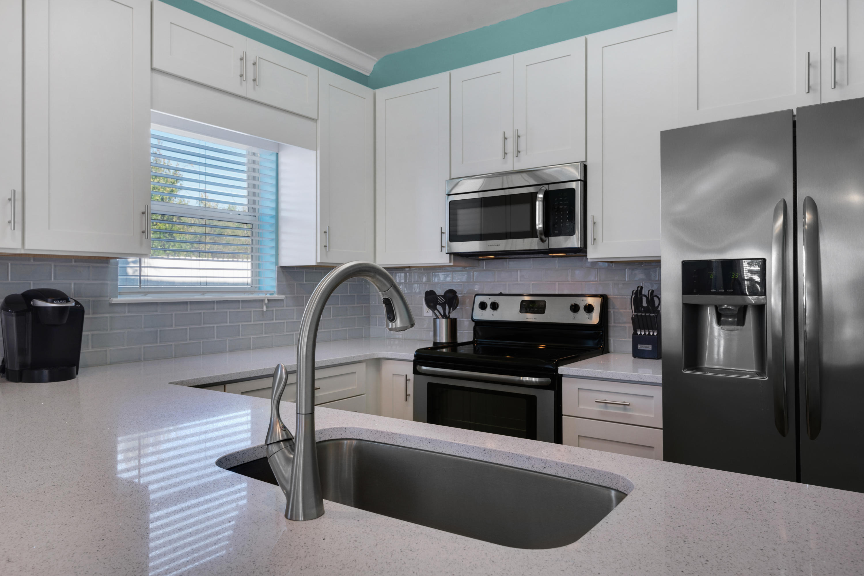 CRYSTAL BEACH - Residential