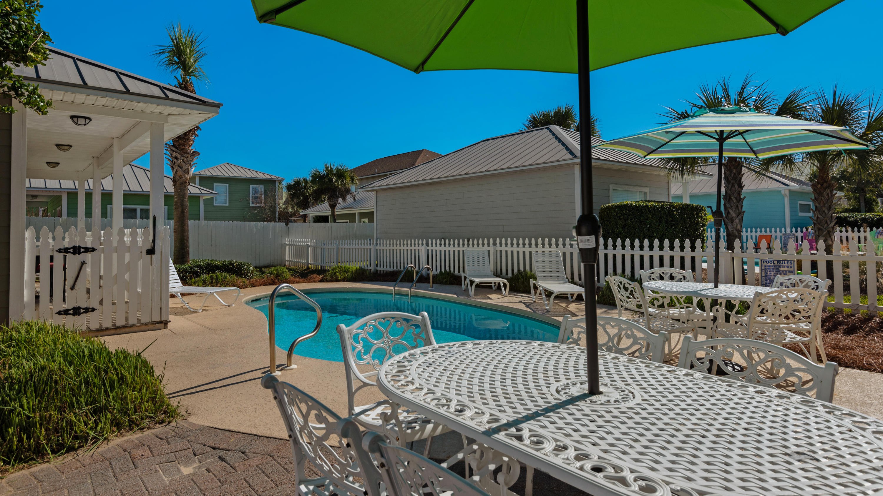 CRYSTAL BEACH - Residential