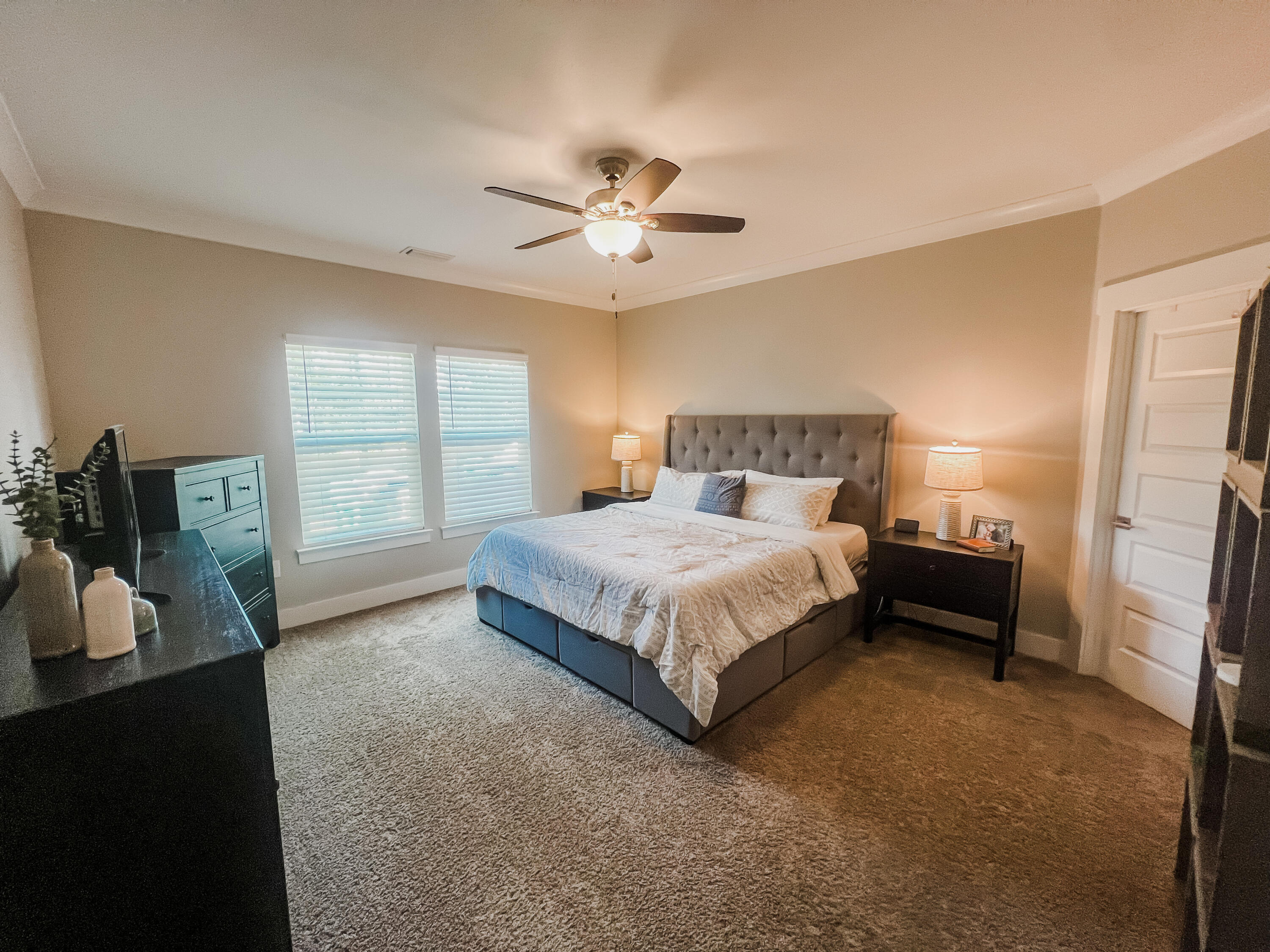 Deer Moss Creek - Residential Lease