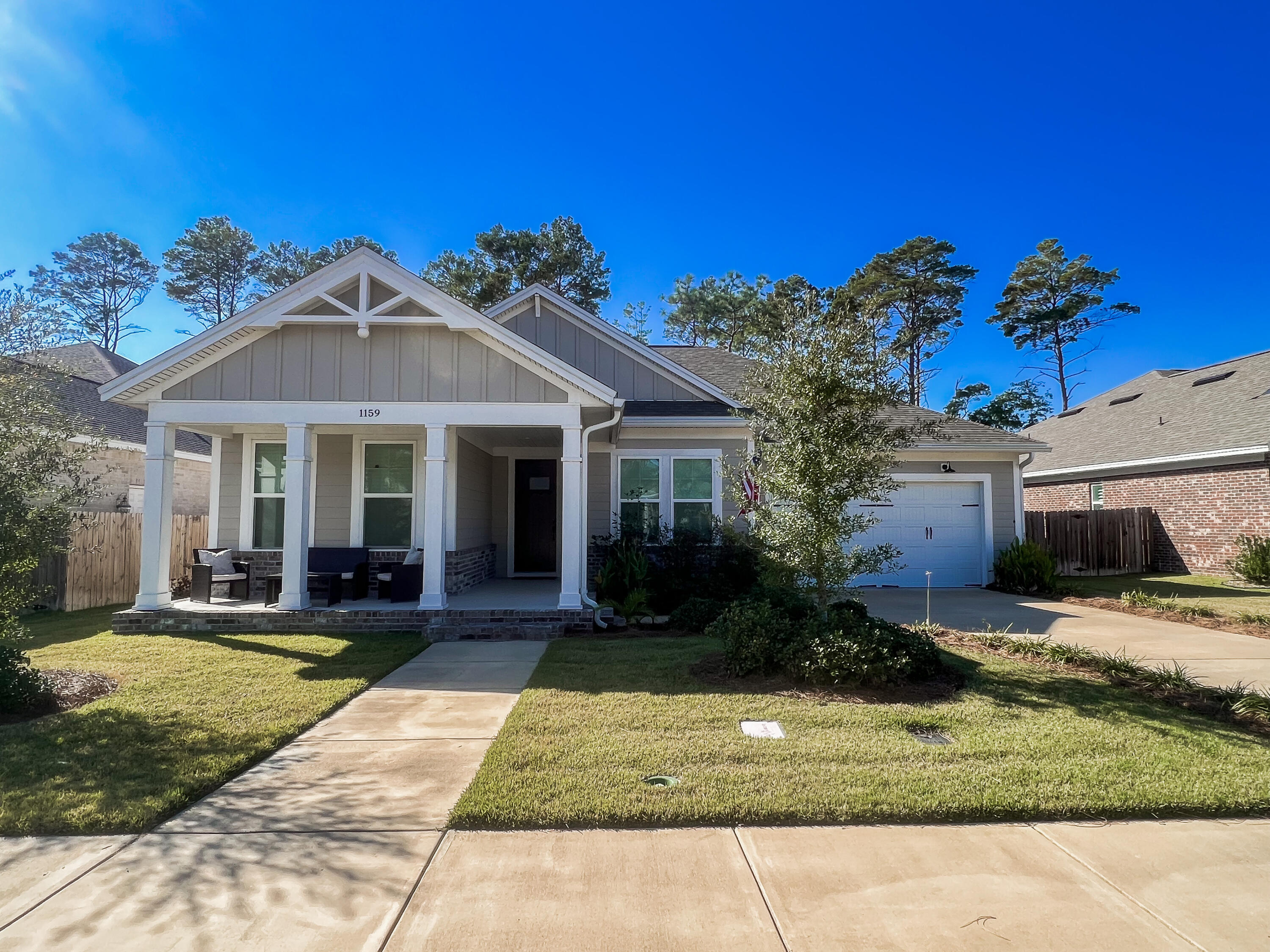 Deer Moss Creek - Residential Lease